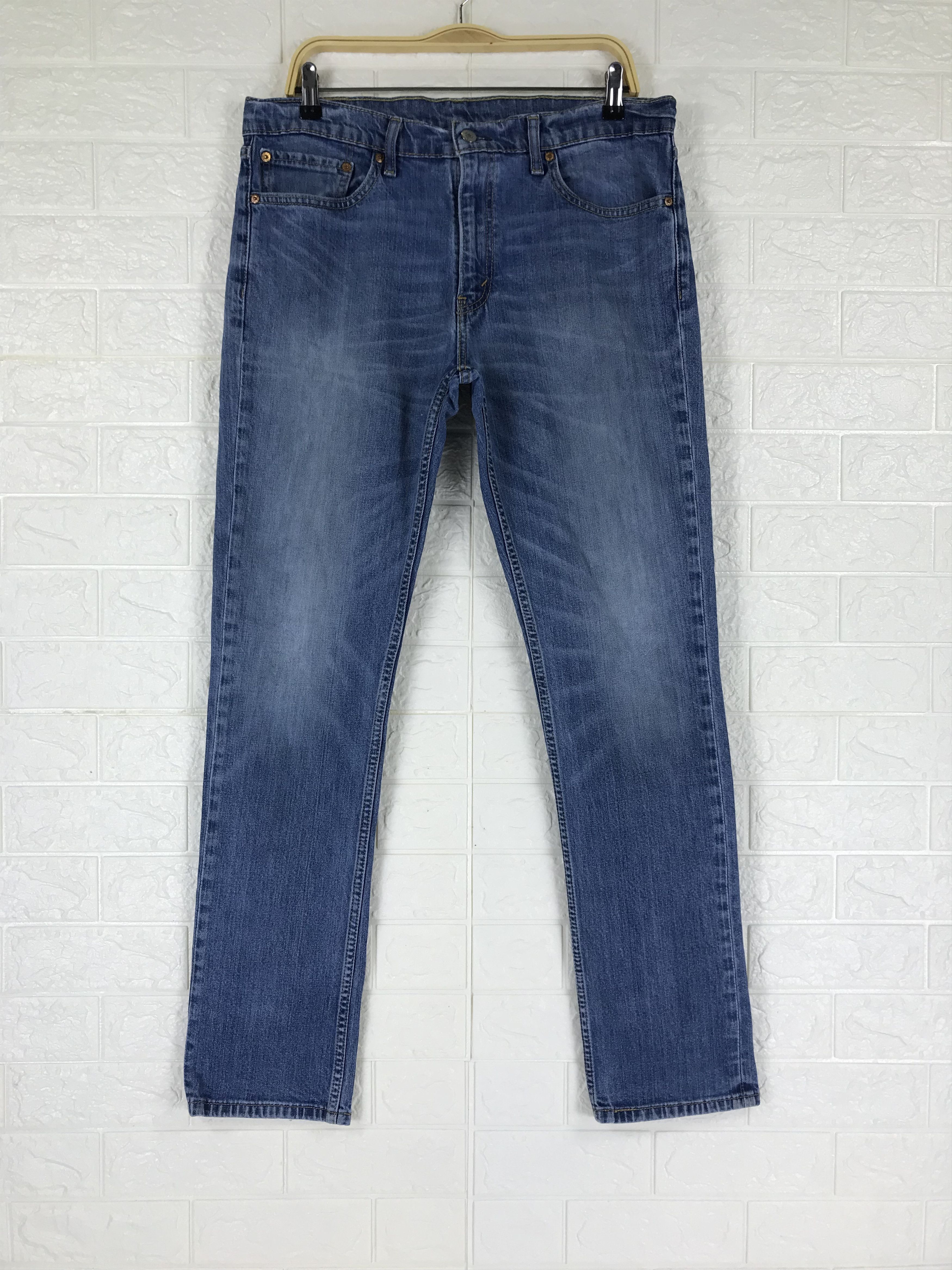 Levi's Vintage Levi's 511 Slim Cut Jeans Blue Washed Denim Size US 36 / EU 52 - 1 Thumbnail