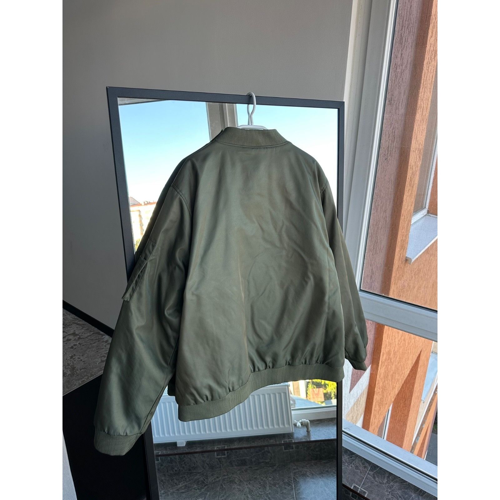 New Era New Era NFL Raiders Bomber Jacket Mens Olive Green Size US XL / EU 56 / 4 - 7 Thumbnail