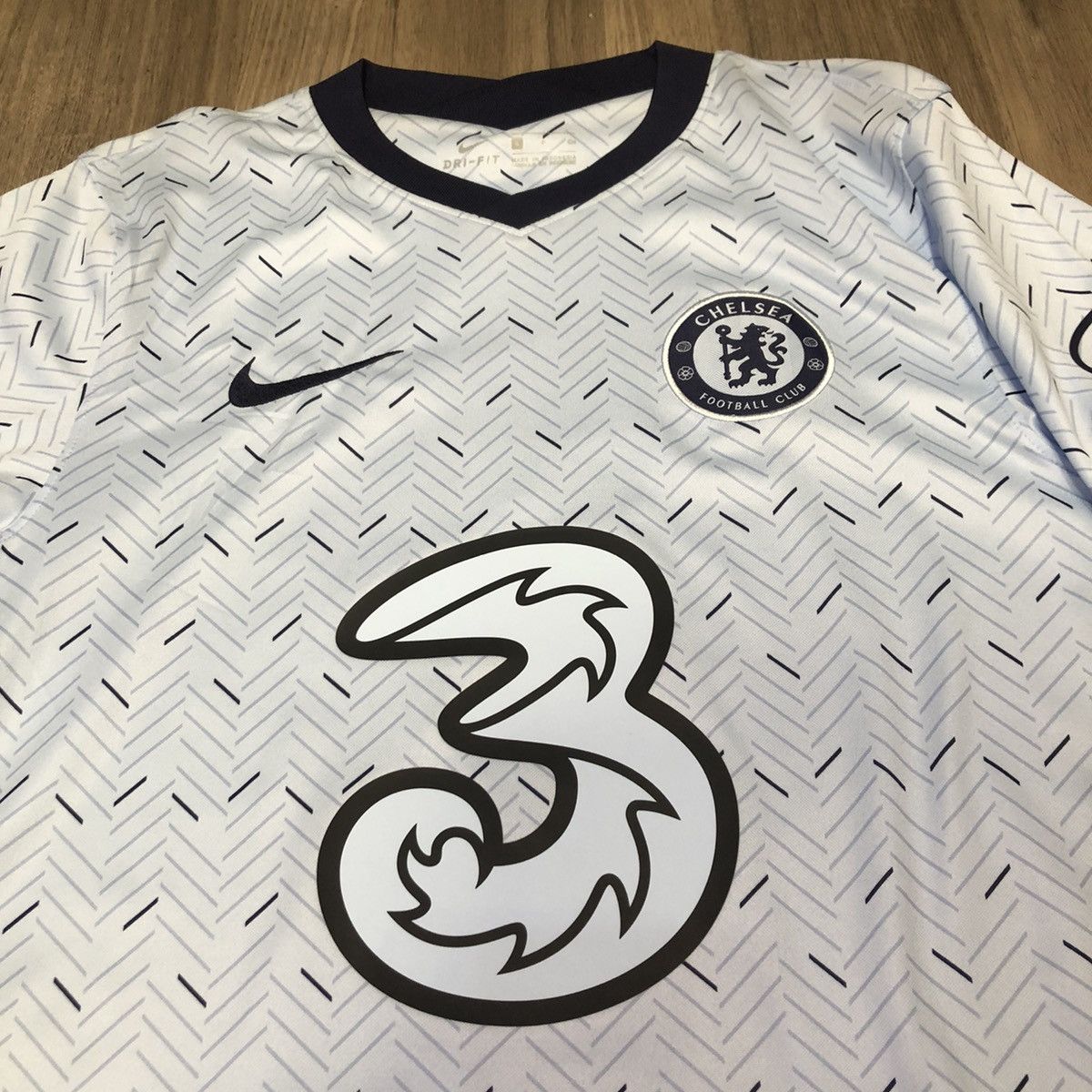 Chelsea Soccer × Nike Chelsea 20/21 away shirt #6 T.Silva Size US S / EU 44-46 / 1 - 4 Thumbnail