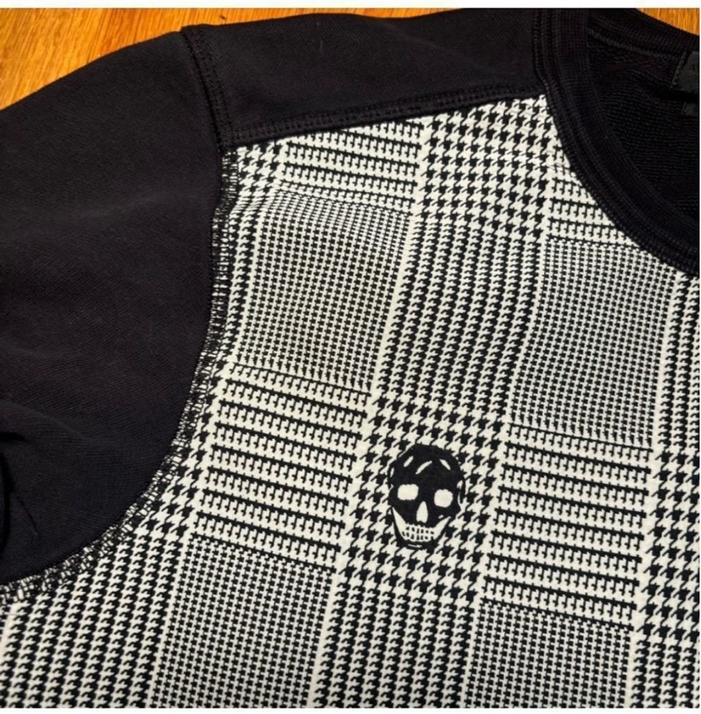 Alexander McQueen Alexander McQueen Skull Jacquard Sweatshirt – Rare Black Size US S / EU 44-46 / 1 - 4 Thumbnail