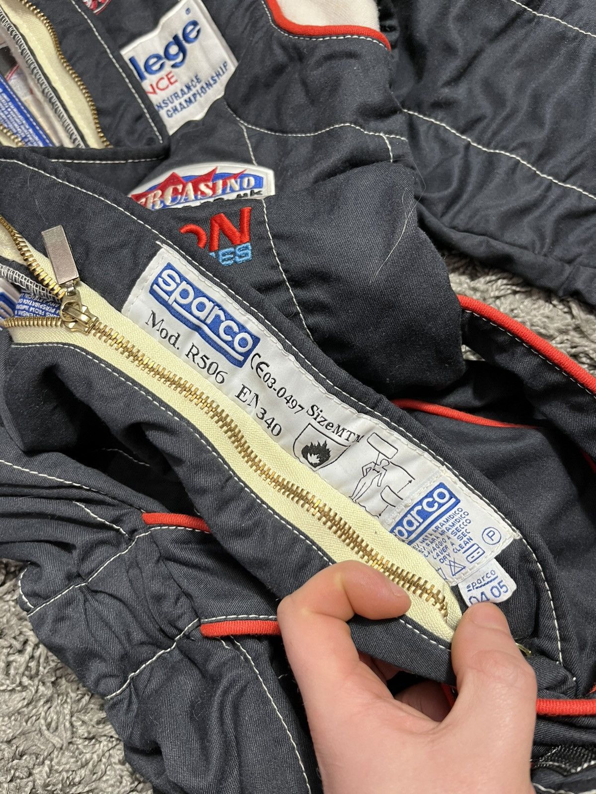 Formula 1 WORN SUIT 2004 FORMULA 1 JULIETTE THURSTON RACING F1 Size 30" / US 8 / IT 44 - 8 Thumbnail