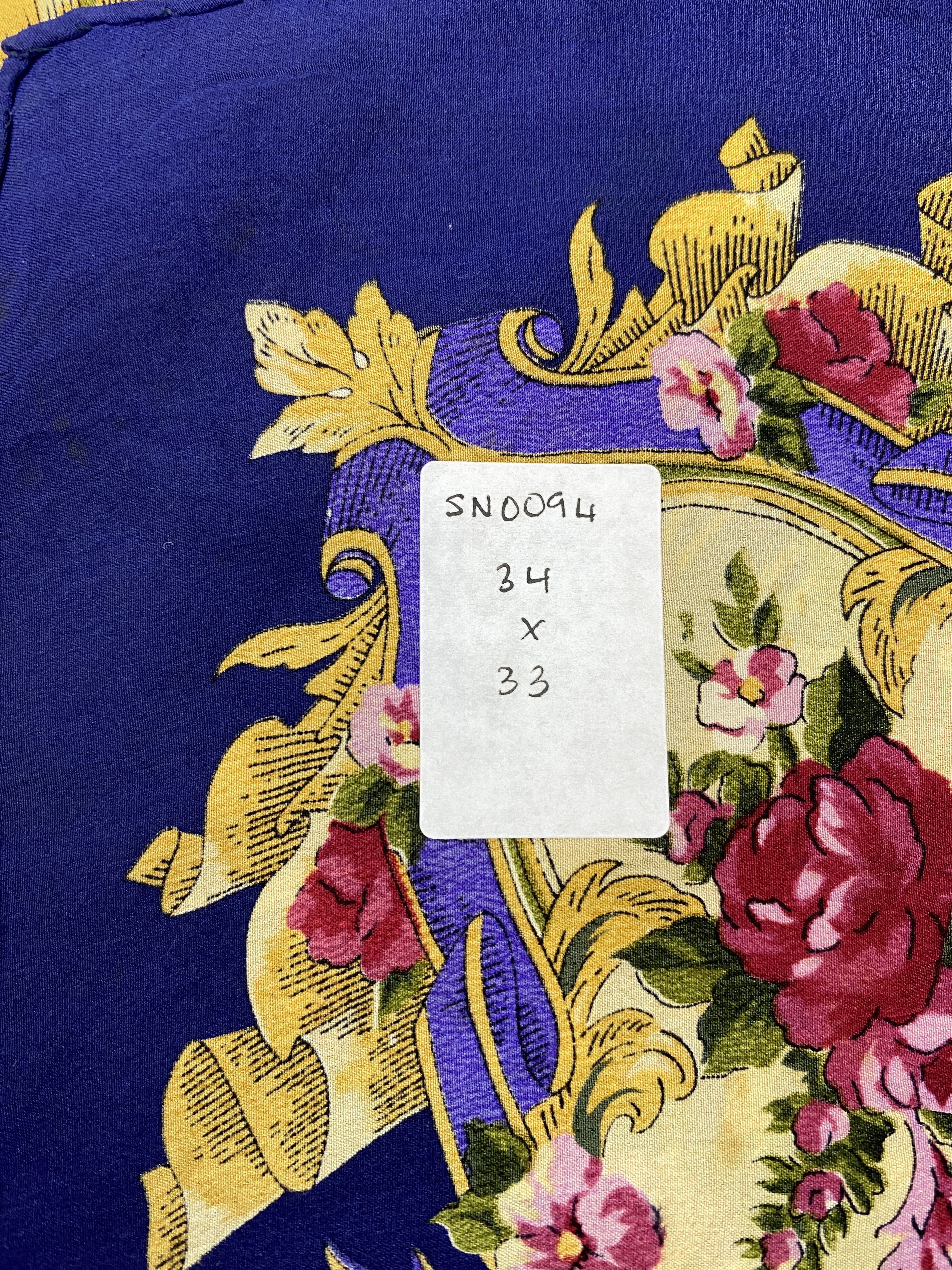 Vintage 70s Vintage Floral Vintage Silk Scarf SN0094 Size ONE SIZE - 7 Thumbnail