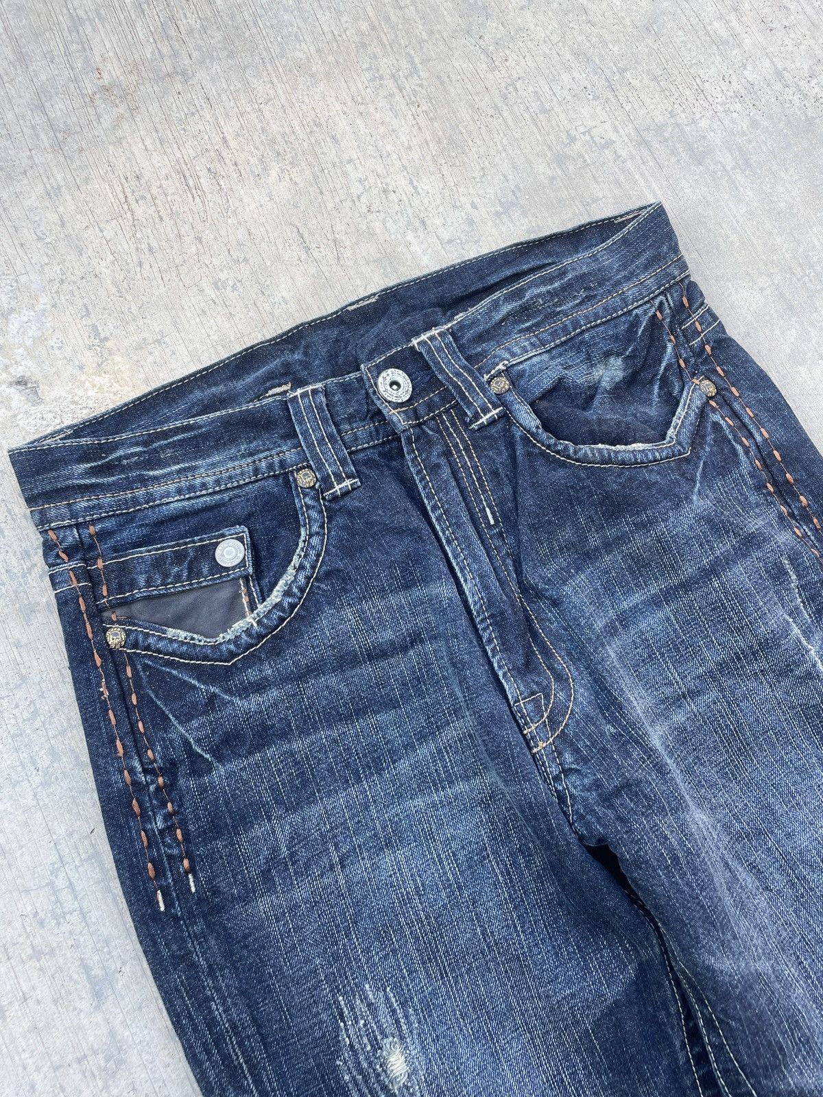 Japanese Brand 2000s JAPANESE BRAND DISTRESSED FLARE JEANS Size US 29 - 4 Thumbnail