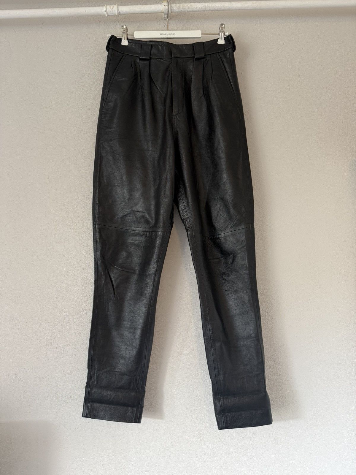 Givenchy Givenchy Lambskin Pleated Trousers in Black Size US 30 / EU 46 - 9 Thumbnail