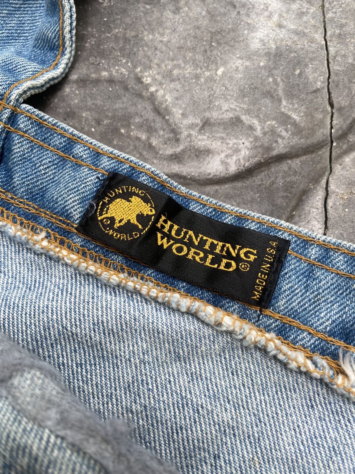 Vintage Vintage Hunting World Tote Denim Bag Made in USA Size ONE SIZE - 3 Thumbnail
