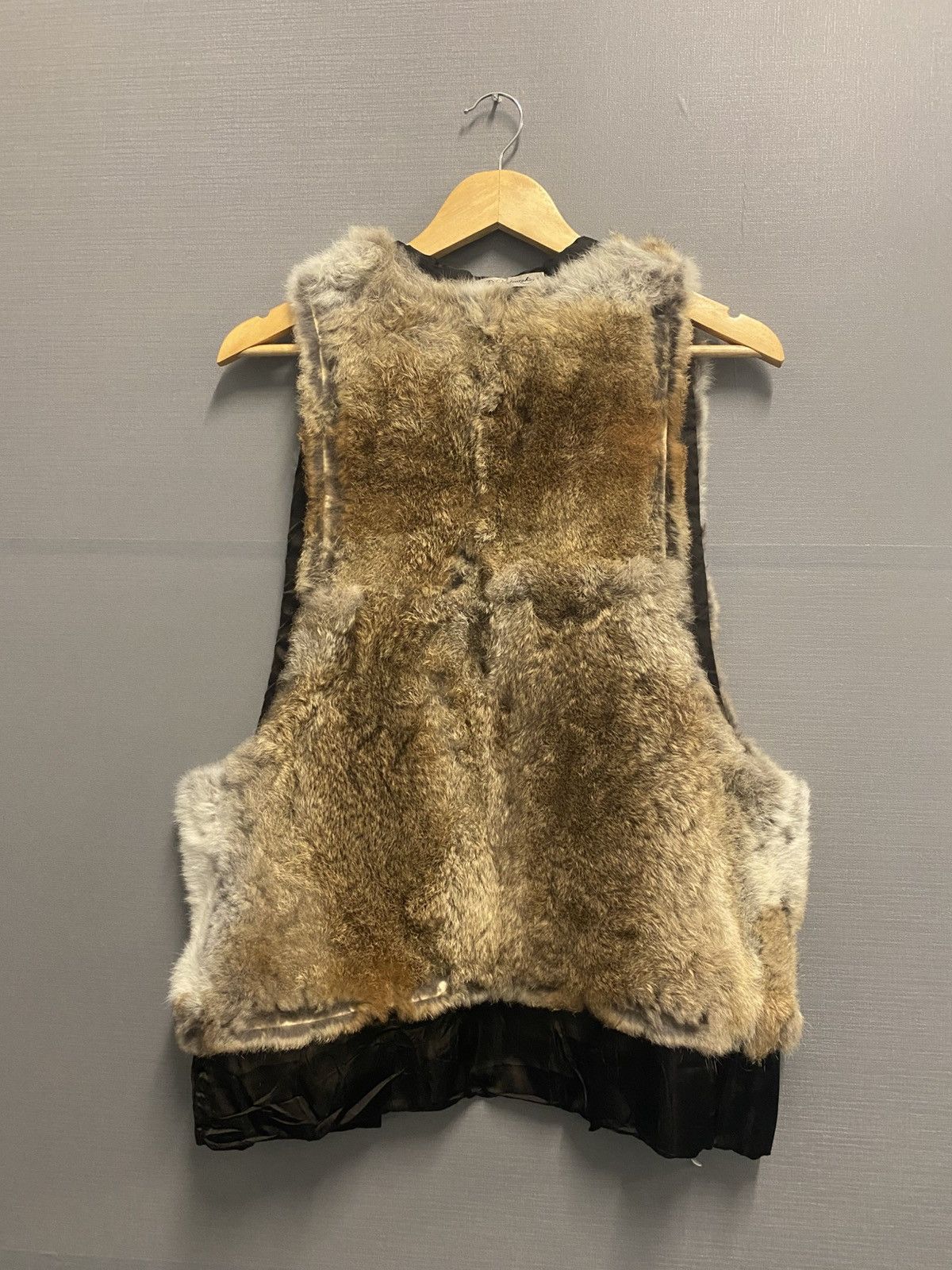 Japanese Brand Vintage Matsuzakaya Real Fur Vest Size US S / EU 44-46 / 1 - 2 Thumbnail