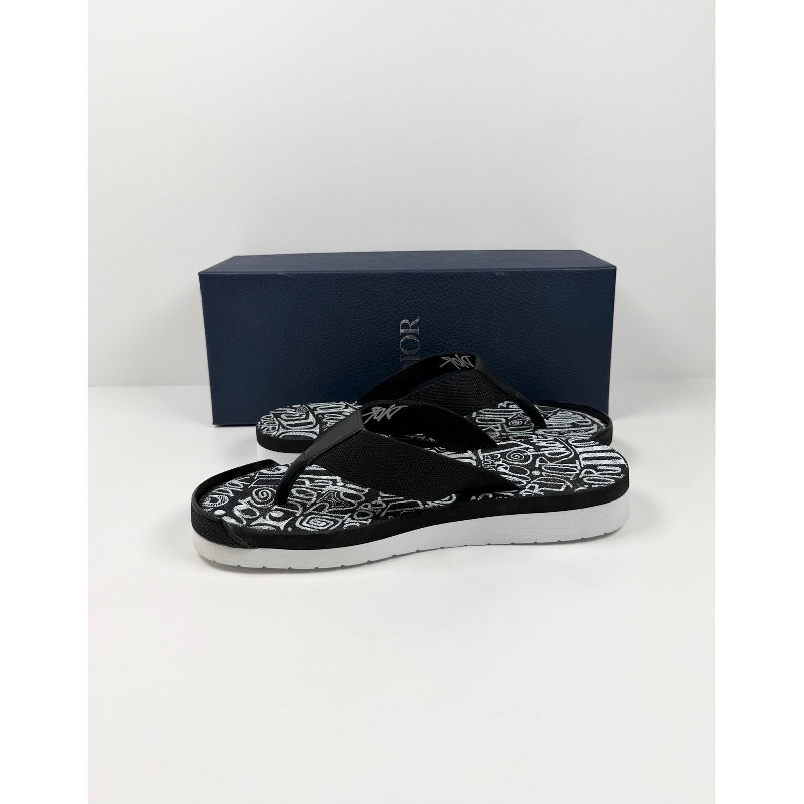 Dior Size 41EU/8US - Dior x Shawn Stussy Flip Flops Size US 8 / EU 41 - 8 Thumbnail