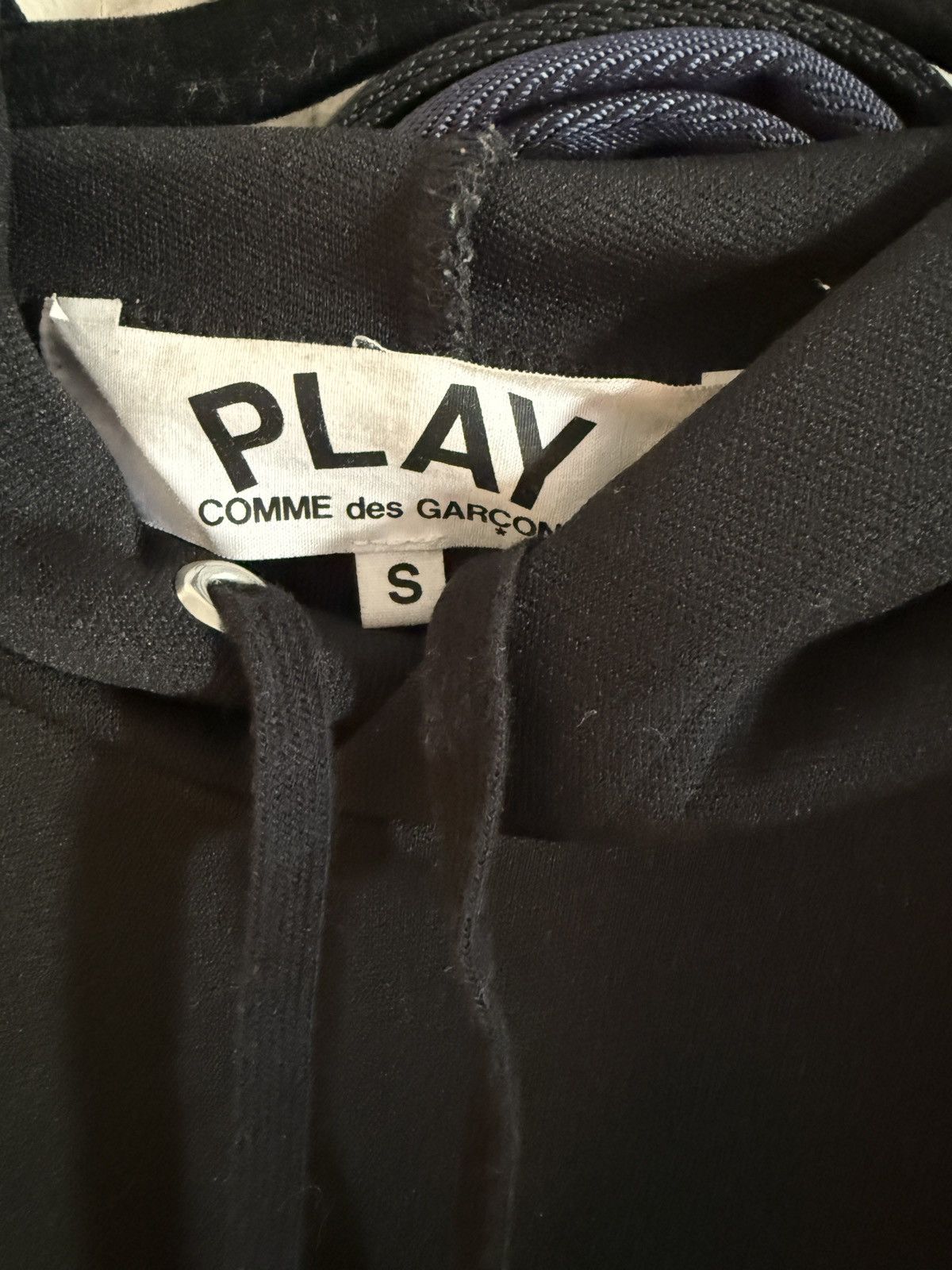 Comme des Garcons Comme Des Garçons Black Hoodie Size S / US 4 / IT 40 - 2 Thumbnail