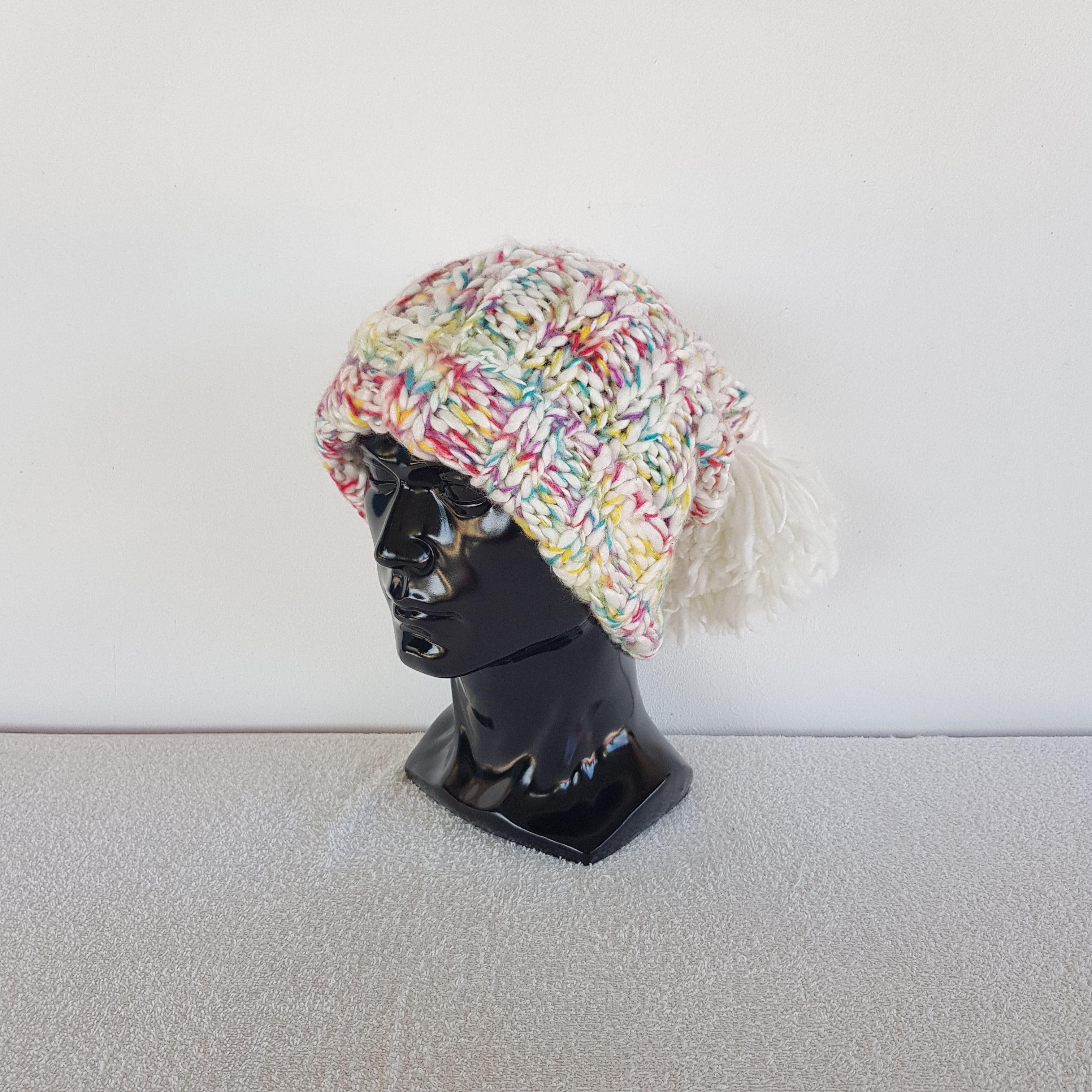 Japanese Brand Vintage Grazie Beanie Giant Crochet Pom Snow Caps Ski Hats Size ONE SIZE - 1 Thumbnail