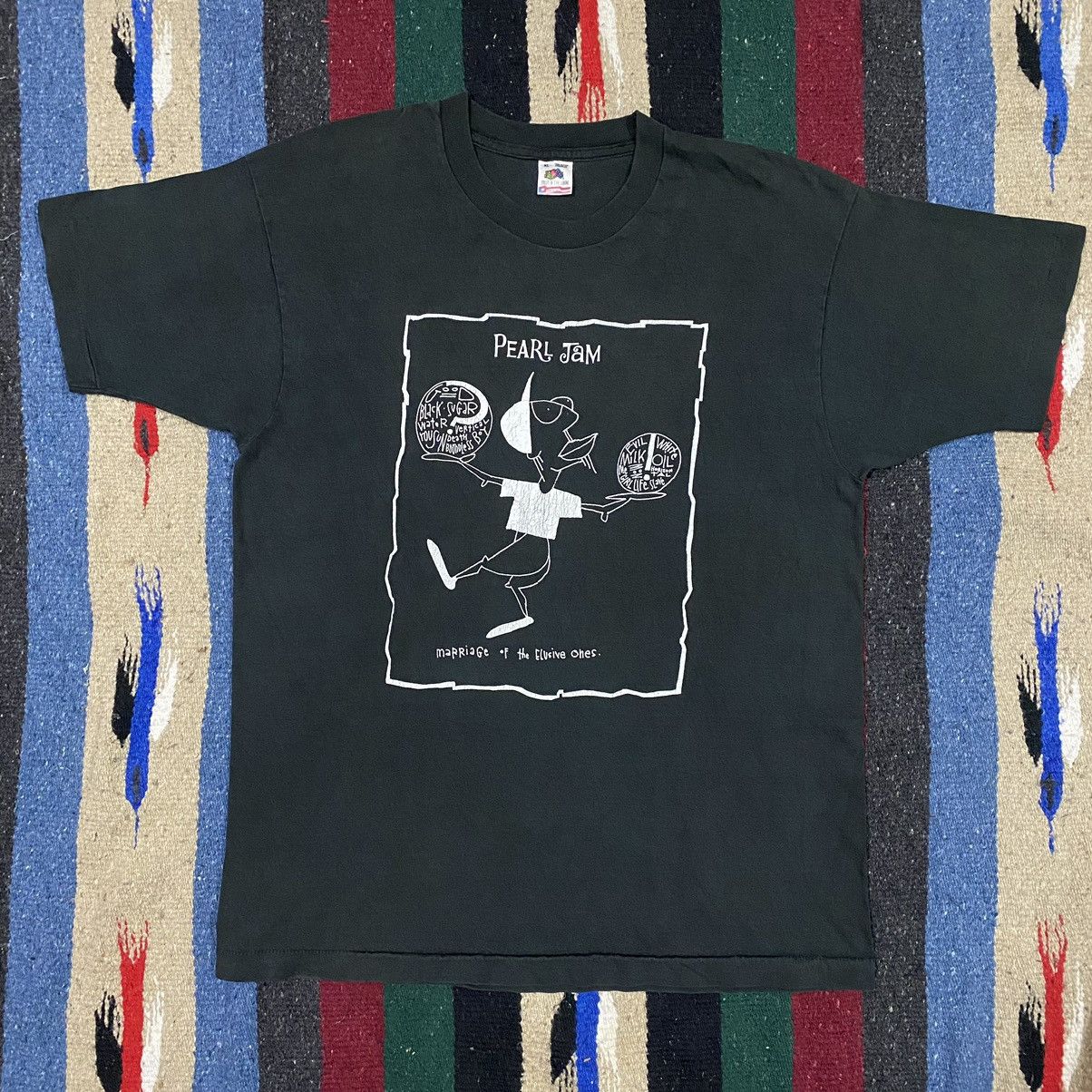 image of Alternative x Band Tees Vintage 90's Pearl Jam T-Shirt in Faded Black, Men's (Size XL)