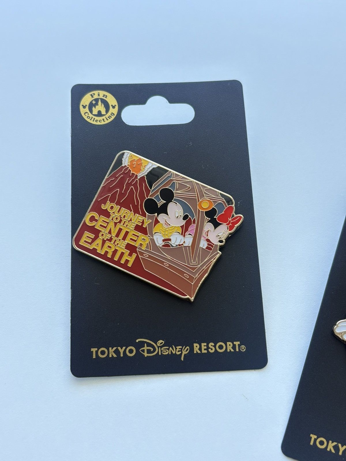 Disney Tokyo DisneySea Exclusive Pins Set – New Size ONE SIZE - 3 Thumbnail