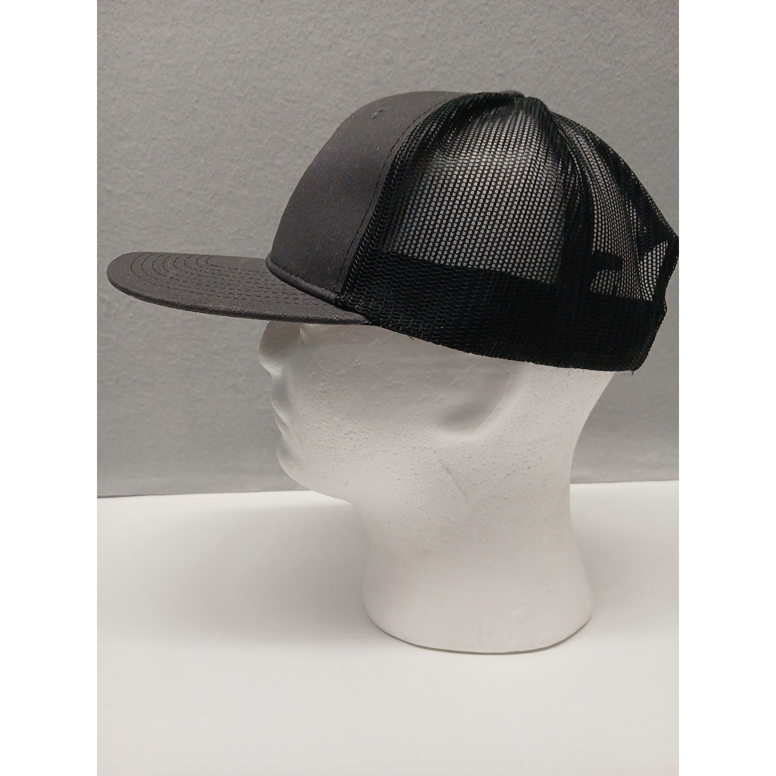 Port Authority Port Authority (OSFM) Black KFC Logo Snap Back Mesh Hat/Cap Size ONE SIZE - 5 Thumbnail