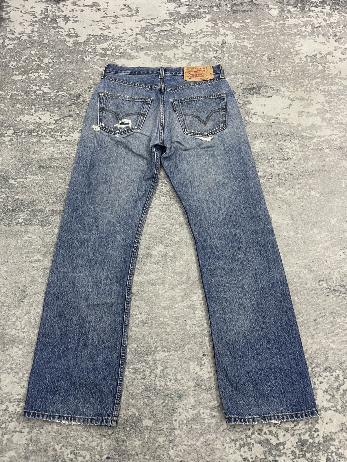 Levi's Thrashed Vintage Levi’s 501 Destructed Light Wash Size US 31 - 9 Thumbnail