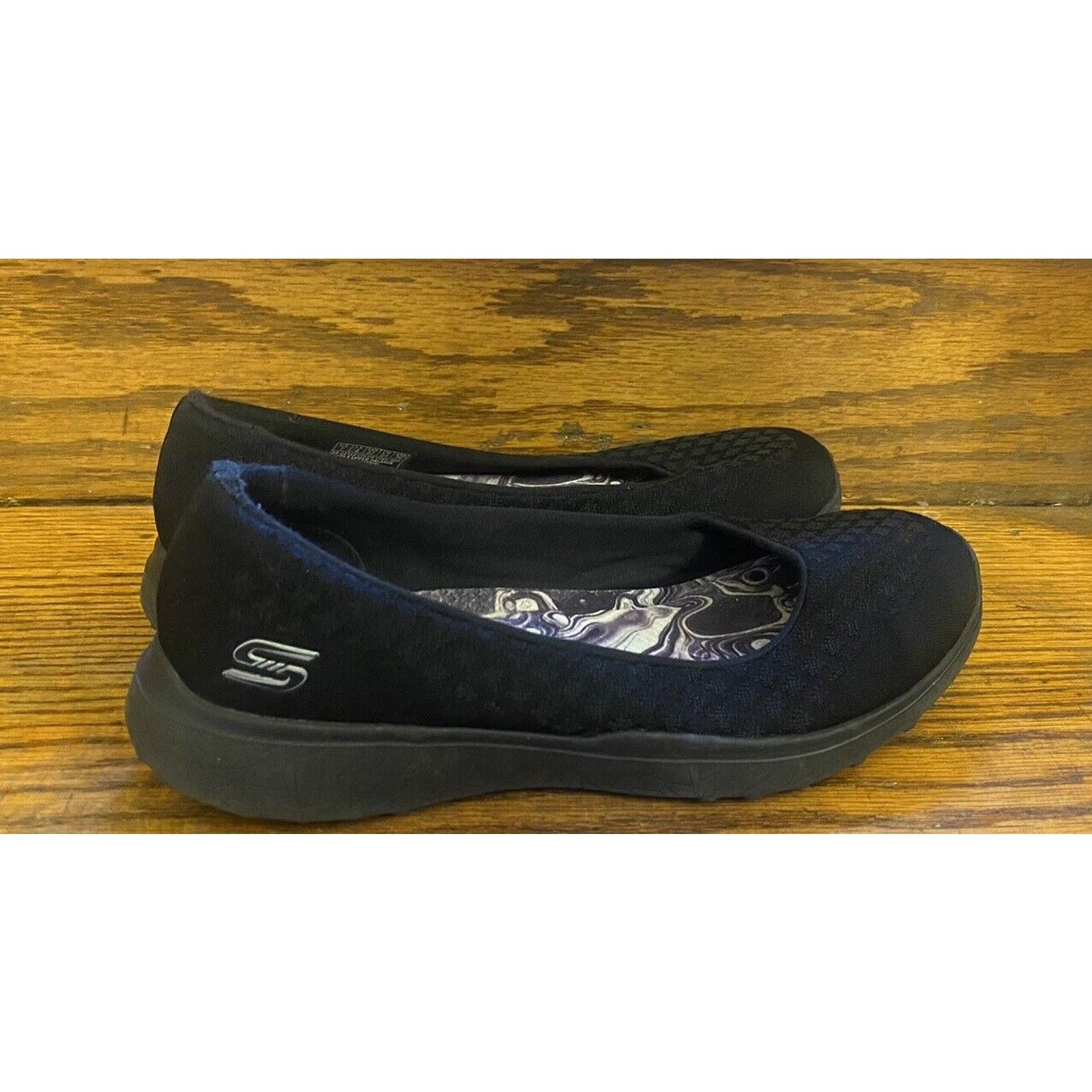 Skechers slip on flats outlet
