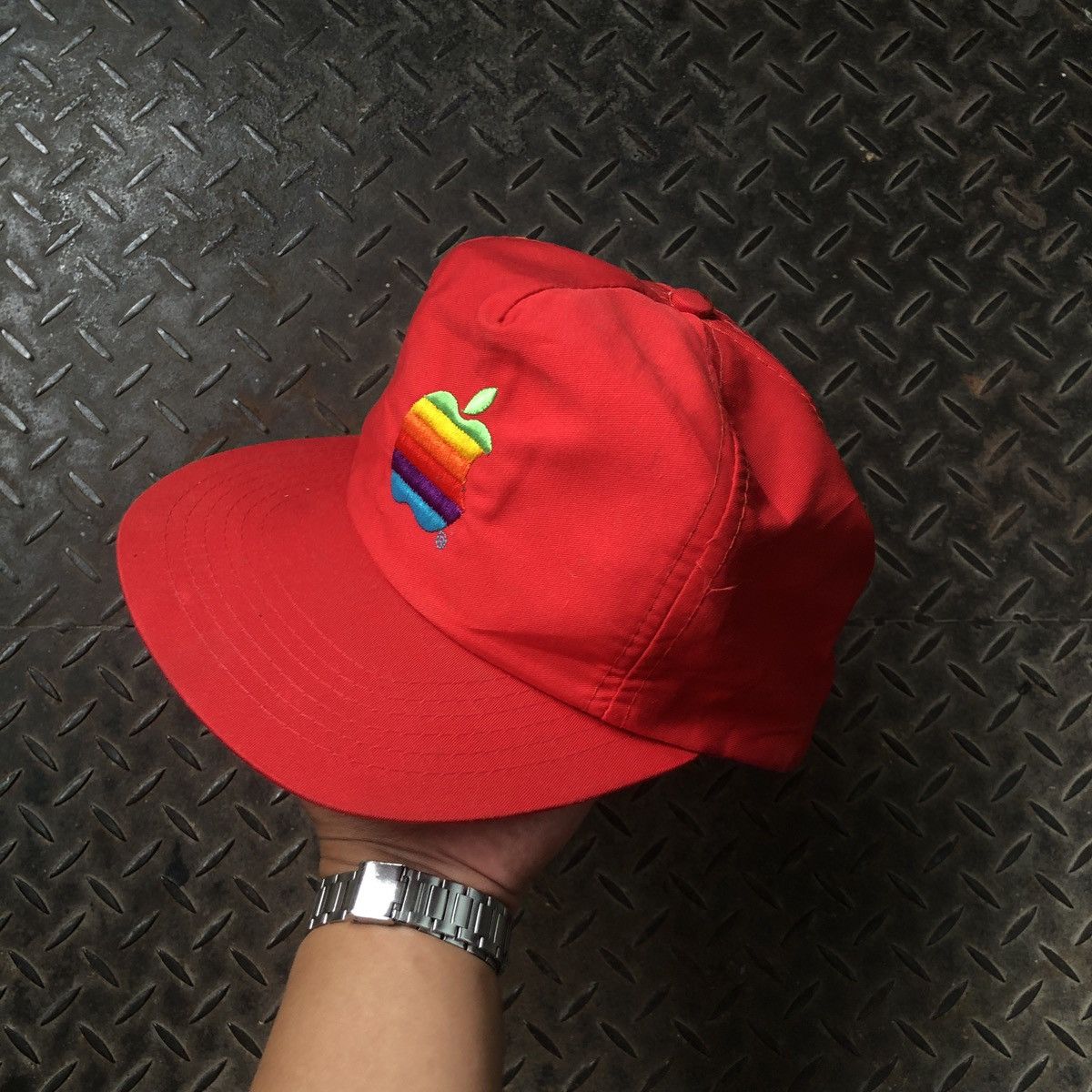 Apple Vintage Apple Har Mac Macintosh Computer Red Snapback Hat Size ONE SIZE - 3 Thumbnail