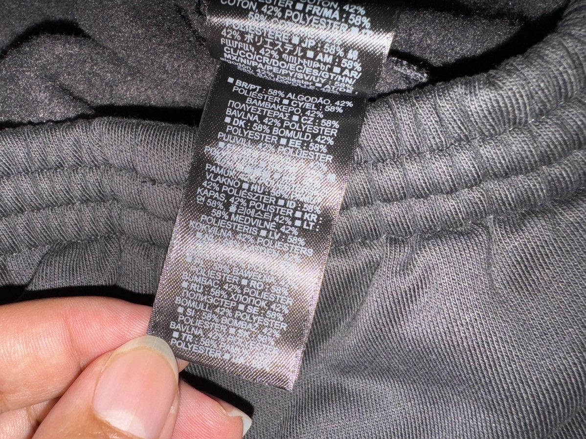Balenciaga × Gap × Kanye West Yeezy Gap Sweatpants Black Size Small Size US 30 / EU 46 - 10 Thumbnail