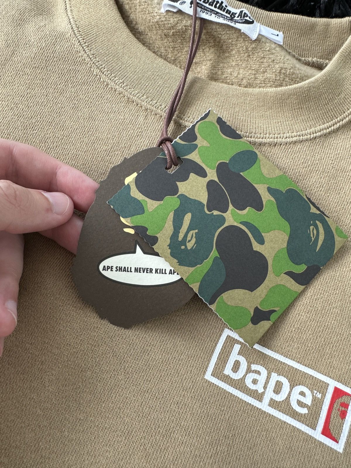 Bape Bape Crewneck Size US L / EU 52-54 / 3 - 6 Thumbnail