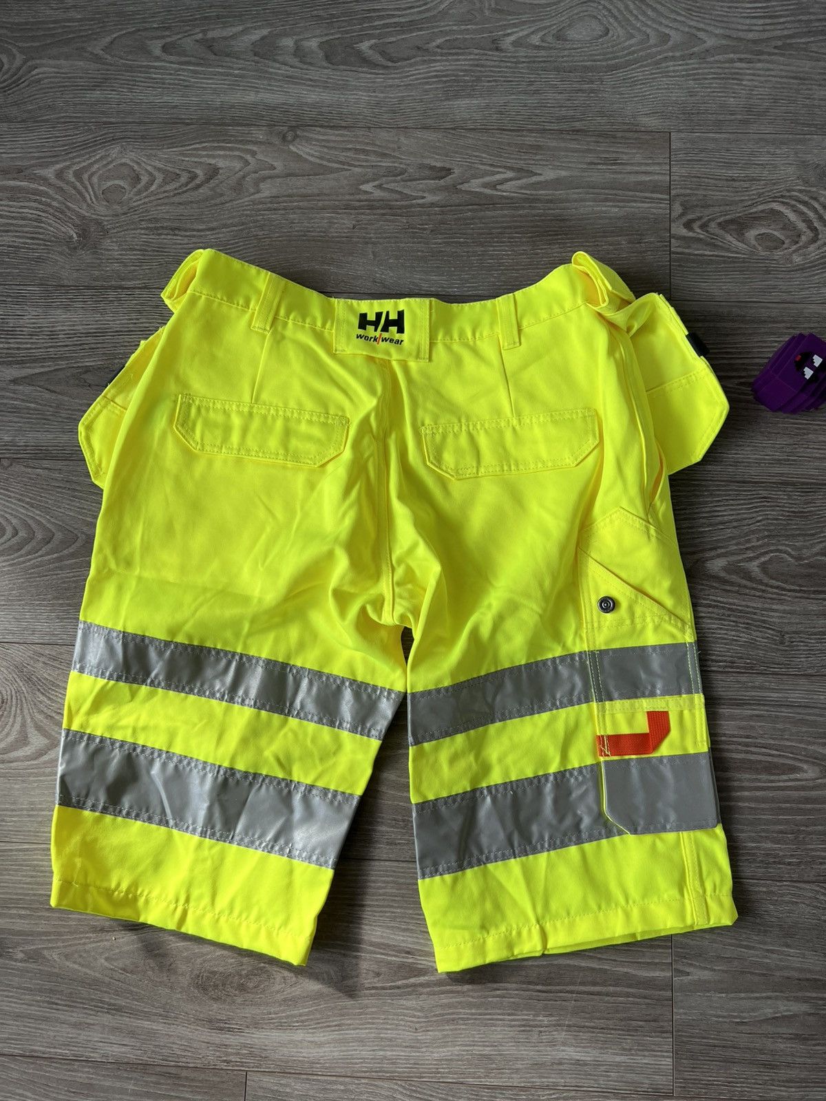 Helly Hansen New Helly Hansen Work Wear Reflective Multipocket Shorts Size US 38 / EU 54 - 18 Thumbnail