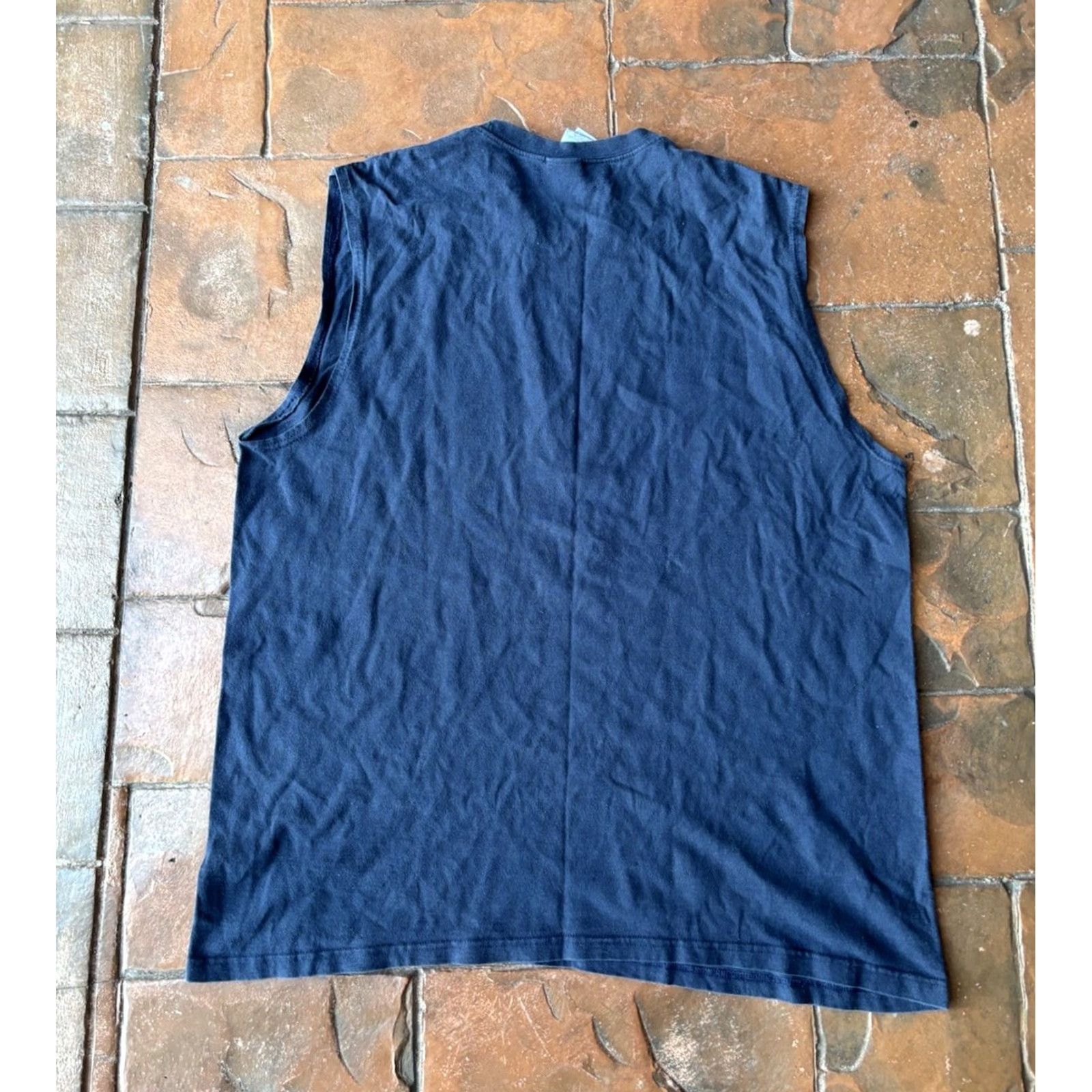 Nike VINTAGE Nike Center Swoosh Basketball Tank Top Shirt XL Black Men's XL Nike Center Swoosh Basketball Tank Top Shirt Black XL Mens Size US XL / EU 56 / 4 - 3 Thumbnail