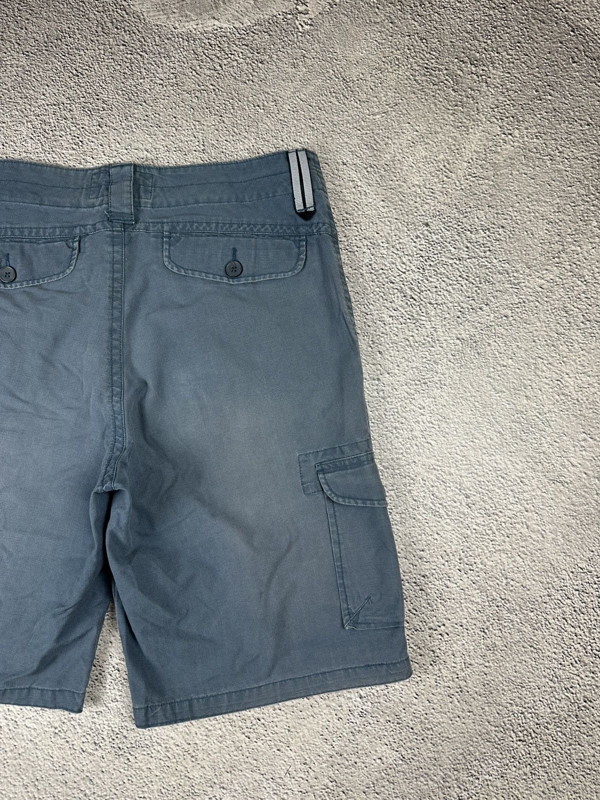 Oakley Vintage Oakley Cargo Faded Shorts Baggy Ripstop Y2K Size US 34 / EU 50 - 7 Thumbnail