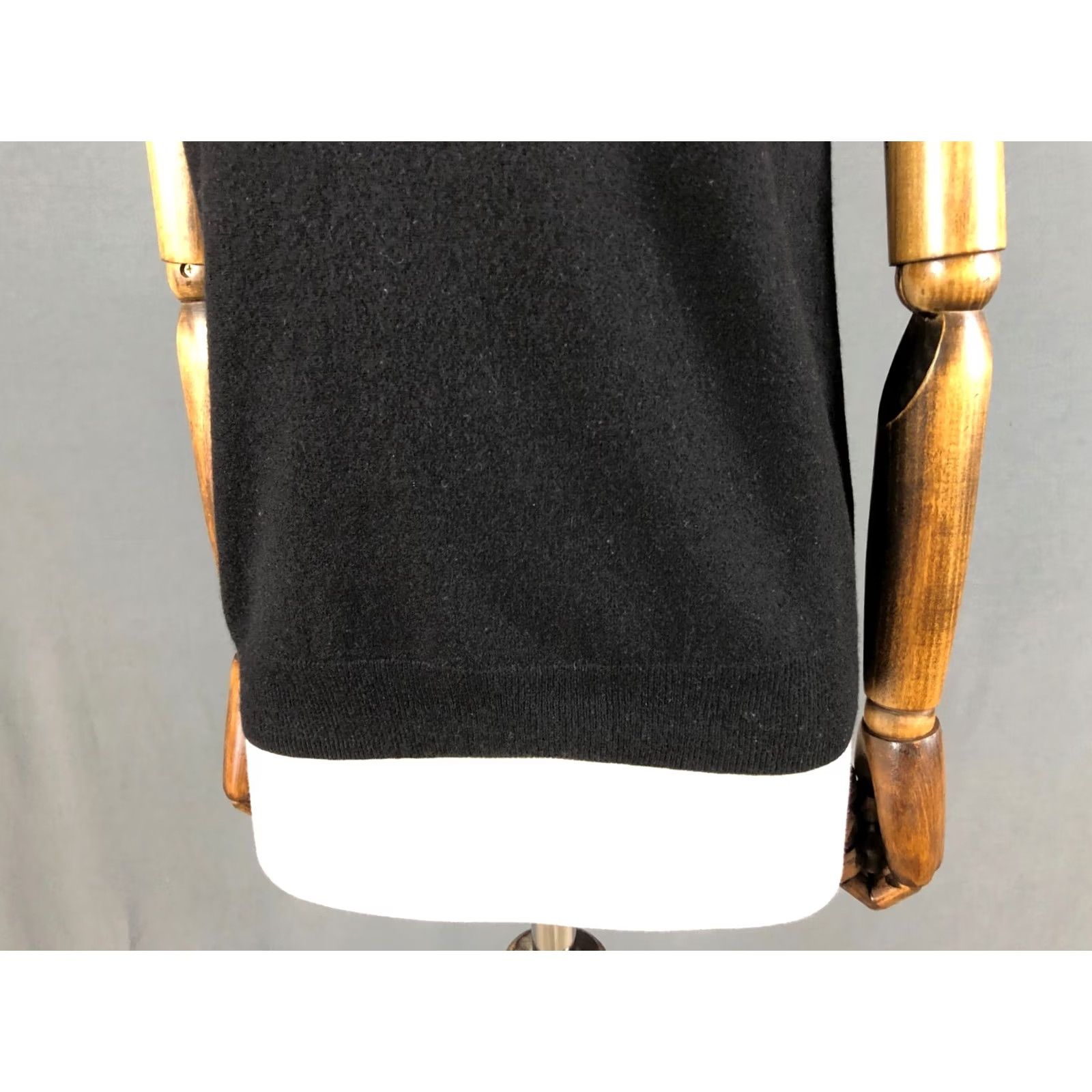 Footjoy FootJoy Women's Vest M Black Wool Casual Golf Vest Size M / US 6-8 / IT 42-44 - 6 Thumbnail