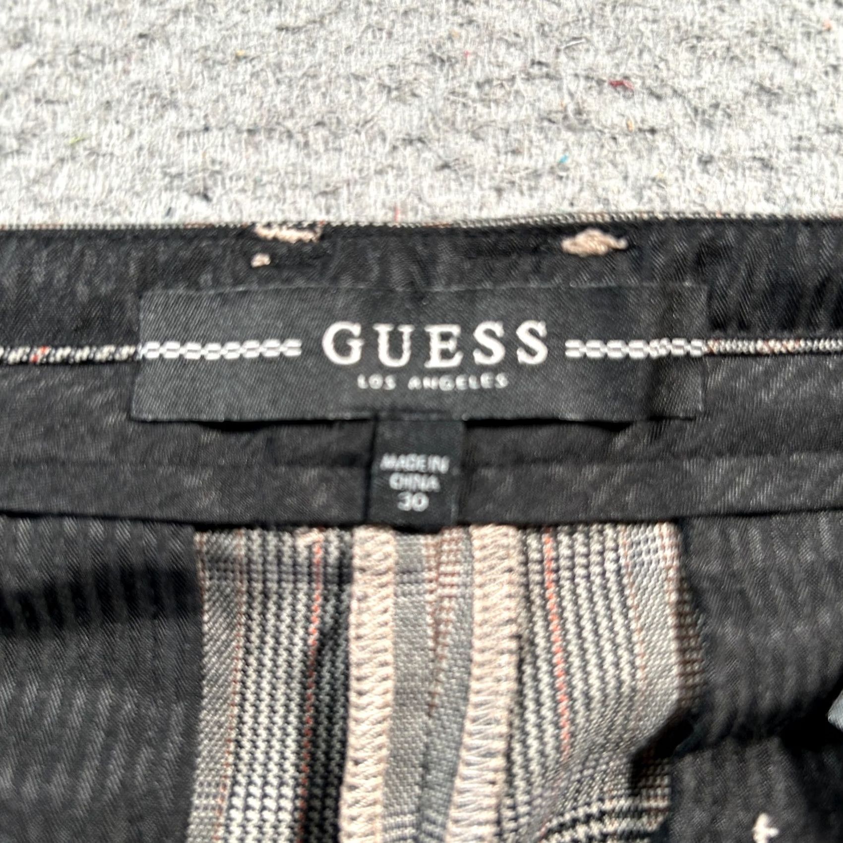Guess Guess Chino Pants Mens 30 Gray Glen Plaid Slim Fit Zip Fly Straight Leg Pants Size US 30 / EU 46 - 3 Thumbnail