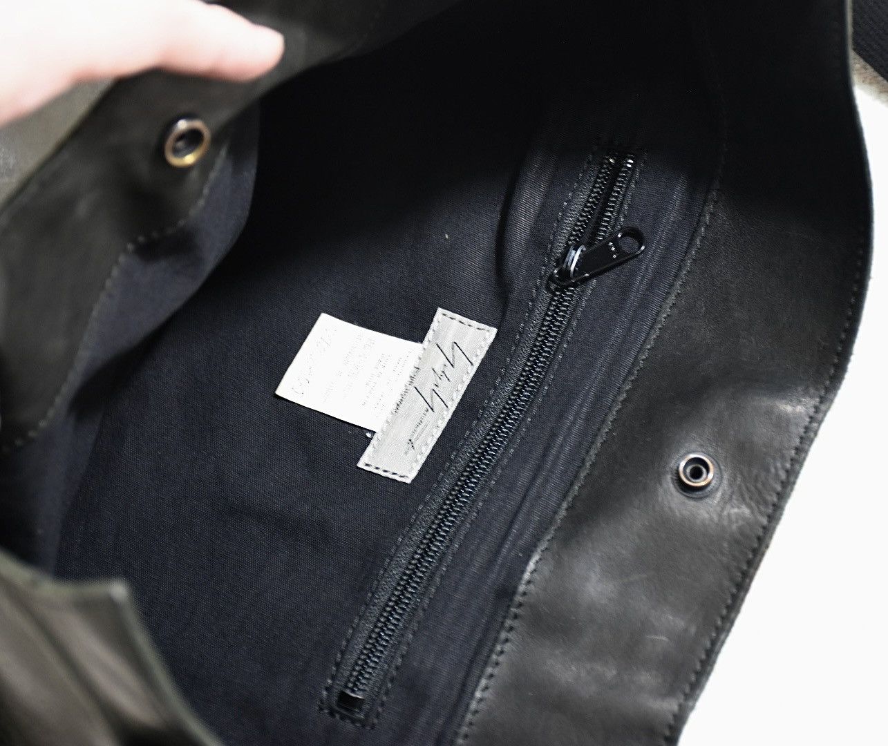 Yohji Yamamoto Yohji Yamamoto Pour Homme Leather Bag（Horsehide） Size ONE SIZE - 10 Thumbnail