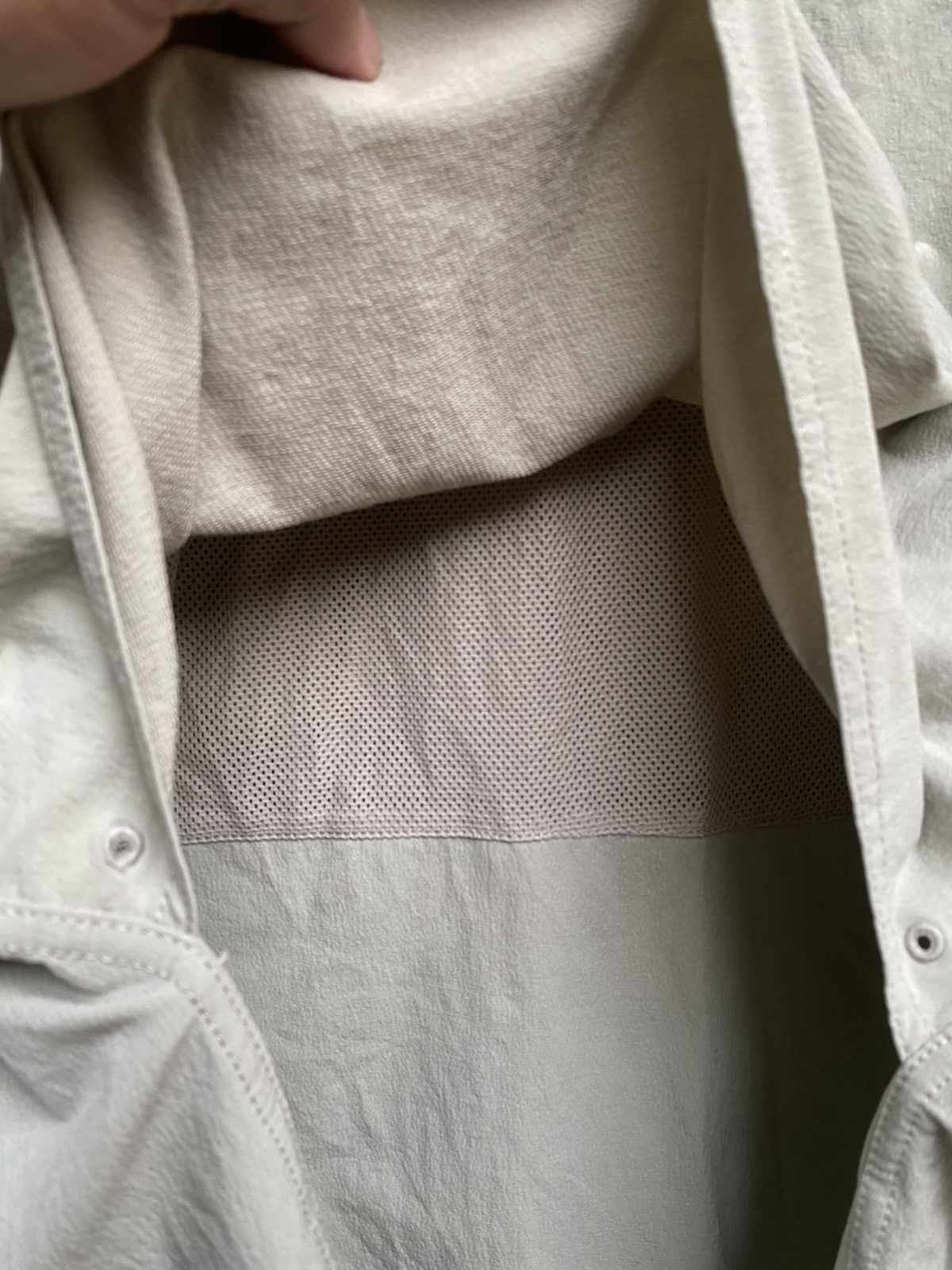 Columbia × Vintage Vintage Columbia GRT Hiking Omni Dry Button Up Shirt Size US L / EU 52-54 / 3 - 6 Thumbnail