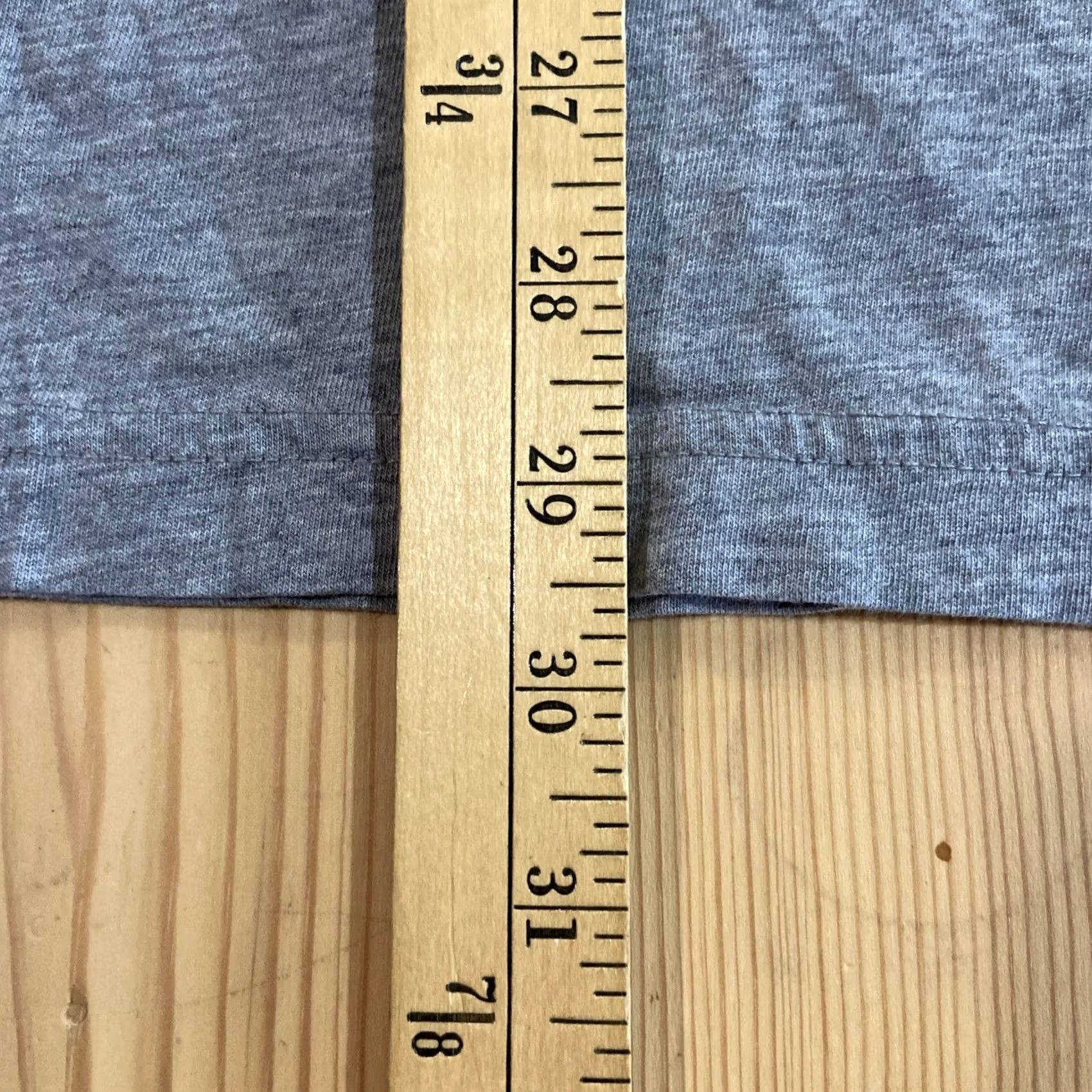 TravisMathew Travis Matthew Shirt Men’s XL Gray Short Sleeve Box Logo Size US XL / EU 56 / 4 - 4 Thumbnail
