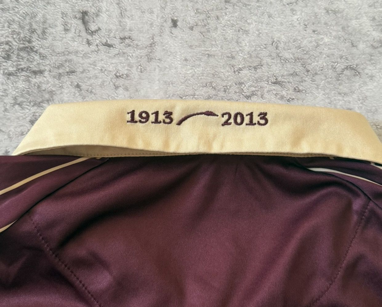 Other Valenciennes 2012 2013 AWAY 100 CENTENARY SIZE L Size US L / EU 52-54 / 3 - 8 Thumbnail