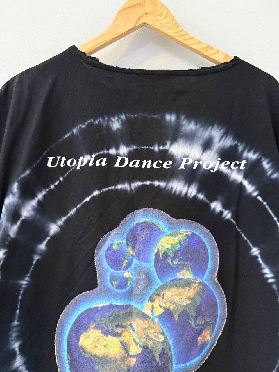 Band Tees Boiler Room Hanger Black High Utopia dance project T-Shirt Size US XXL / EU 58 / 5 - 11 Thumbnail