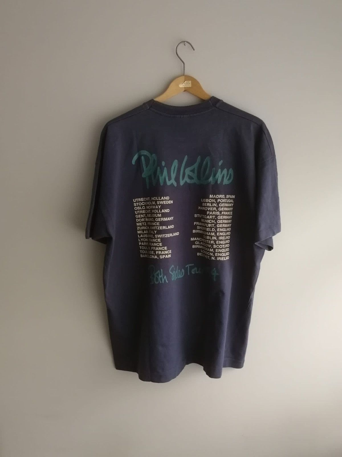 Band Tees VINTAGE 1994 PHILIP COLLINS TEE TOUR RARE Y2K Size US XL / EU 56 / 4 - 4 Thumbnail
