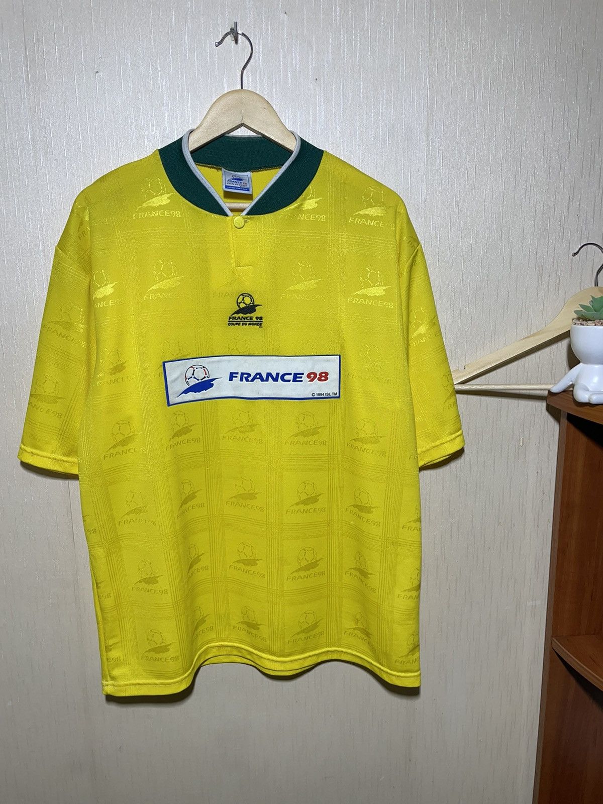 Vintage France 1998 Coupe du Monde vintage jersey Size US L / EU 52-54 / 3 - 1 Thumbnail