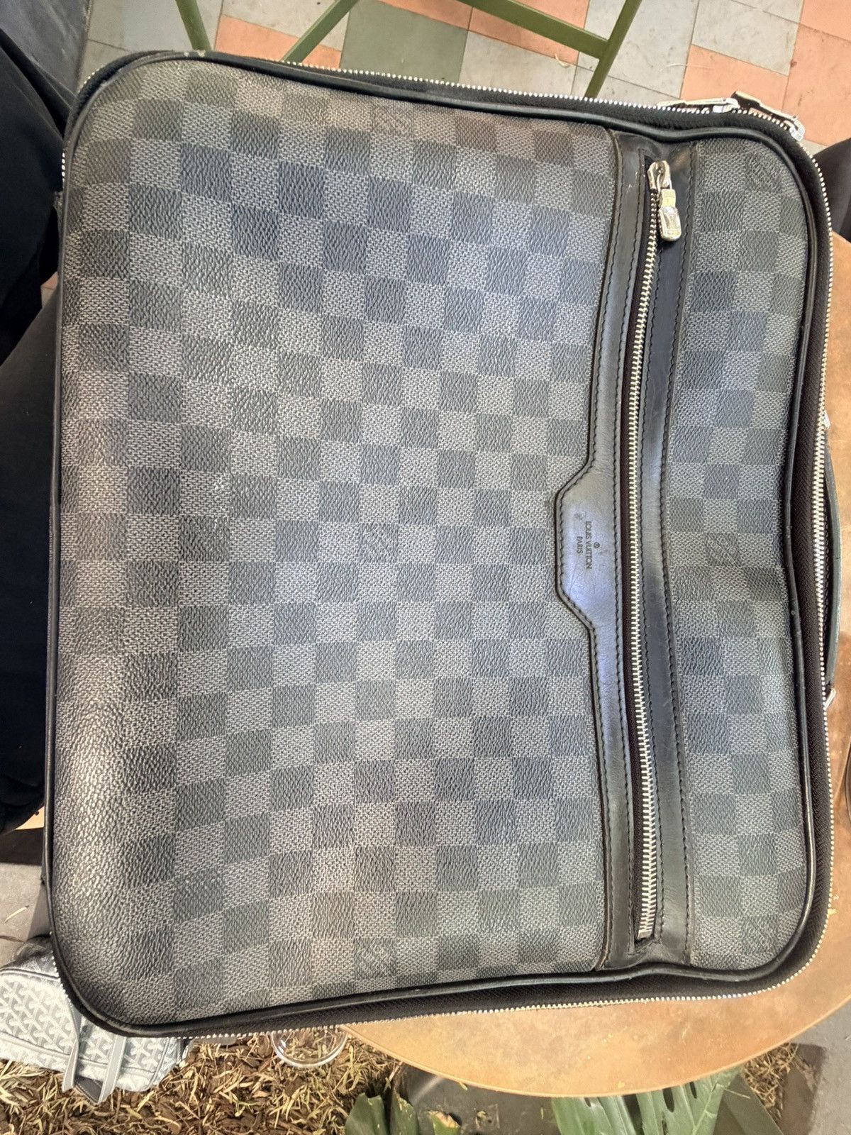 Louis Vuitton Louis Vuitton Damier Graphite Laptop Case Business Portfolio Size ONE SIZE - 2 Thumbnail