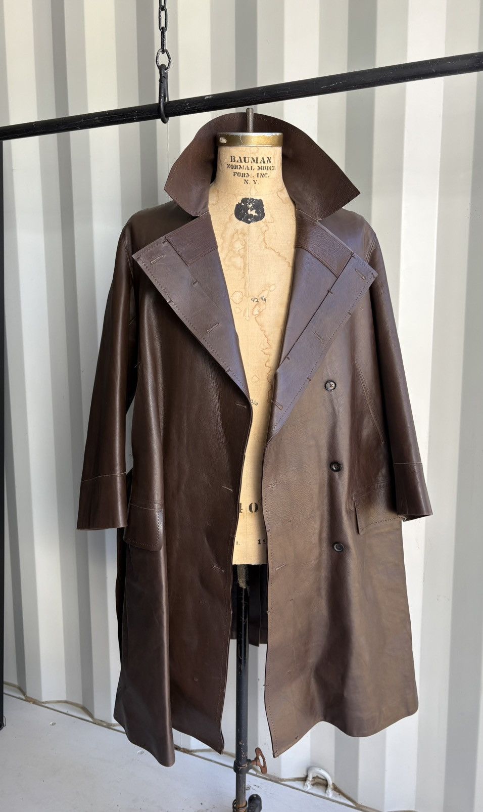 Gucci Gucci Tom Ford Era Leather Coat Size US XL / EU 56 / 4 - 2 Thumbnail