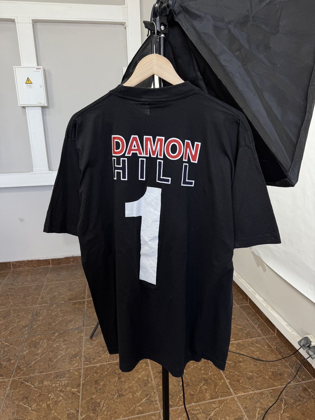 Formula 1 🇬🇧 Vintage 1996 Damon Hill F1 Formula One World Champion Tee Size US XL / EU 56 / 4 - 2 Thumbnail