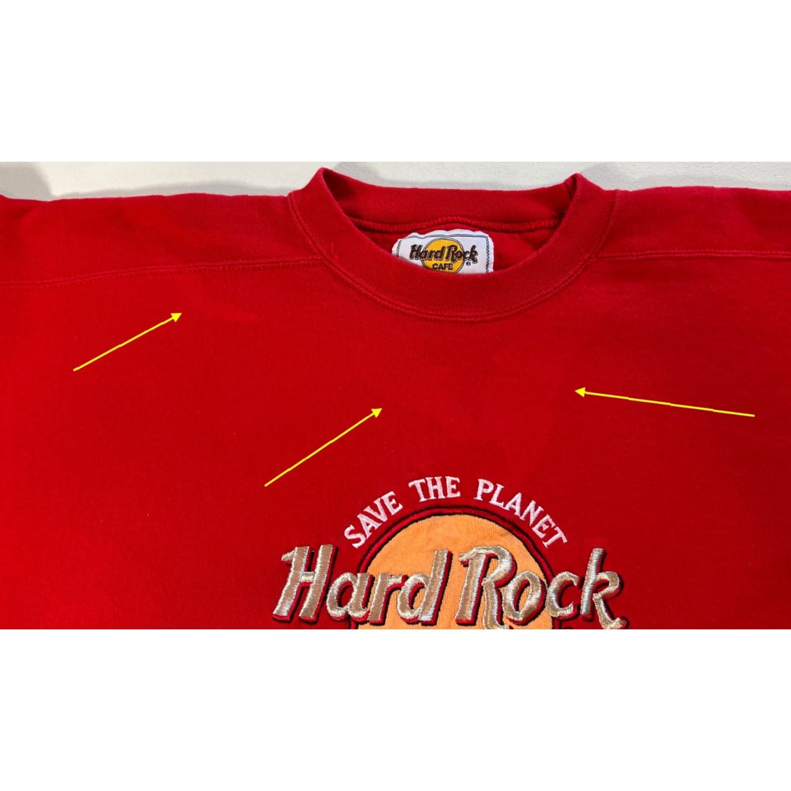 Hard Rock Cafe VINTAGE Hard Rock Cafe Chicago Save the Planet Crew Sweatshirt Unisex Adults XL Red USA 90s Embroidered Heavyweight Cotton Blend Fleece Sweatshirt Size US XL / EU 56 / 4 - 6 Thumbnail