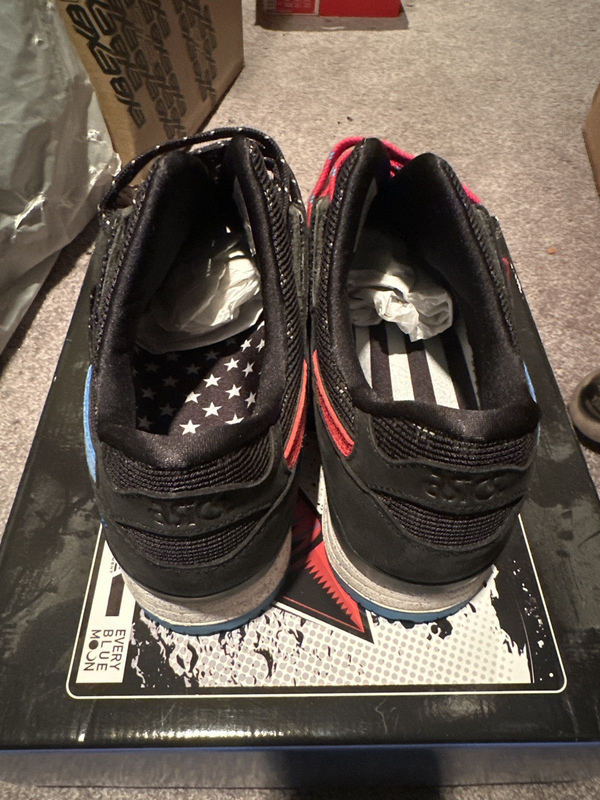 Asics ASICS Wale x Villa callab (bottle rockets) Size US 11 / EU 44 - 3 Thumbnail