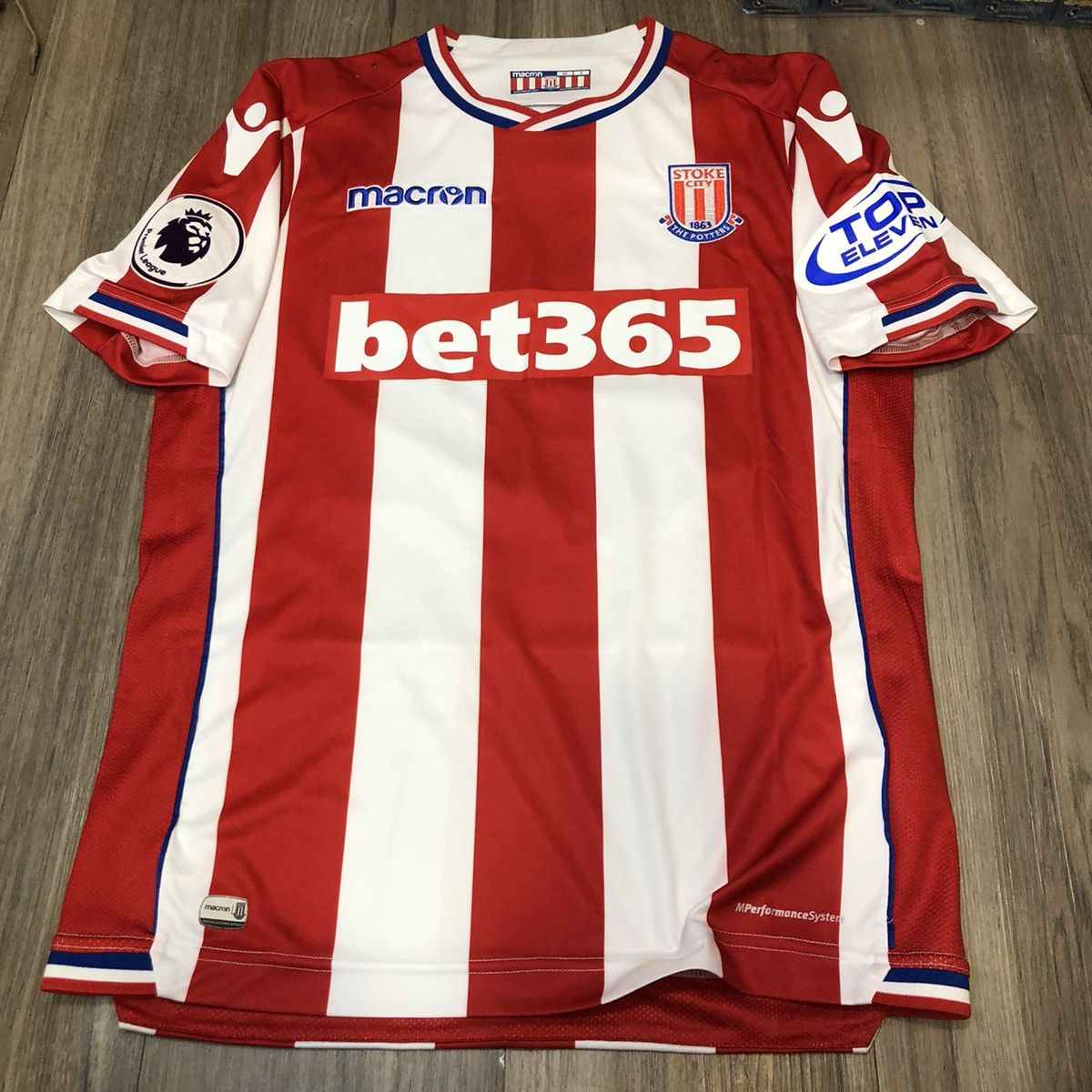 Macron Stoke City 15/16 home shirt #22 Shaqiri Size US S / EU 44-46 / 1 - 1 Thumbnail