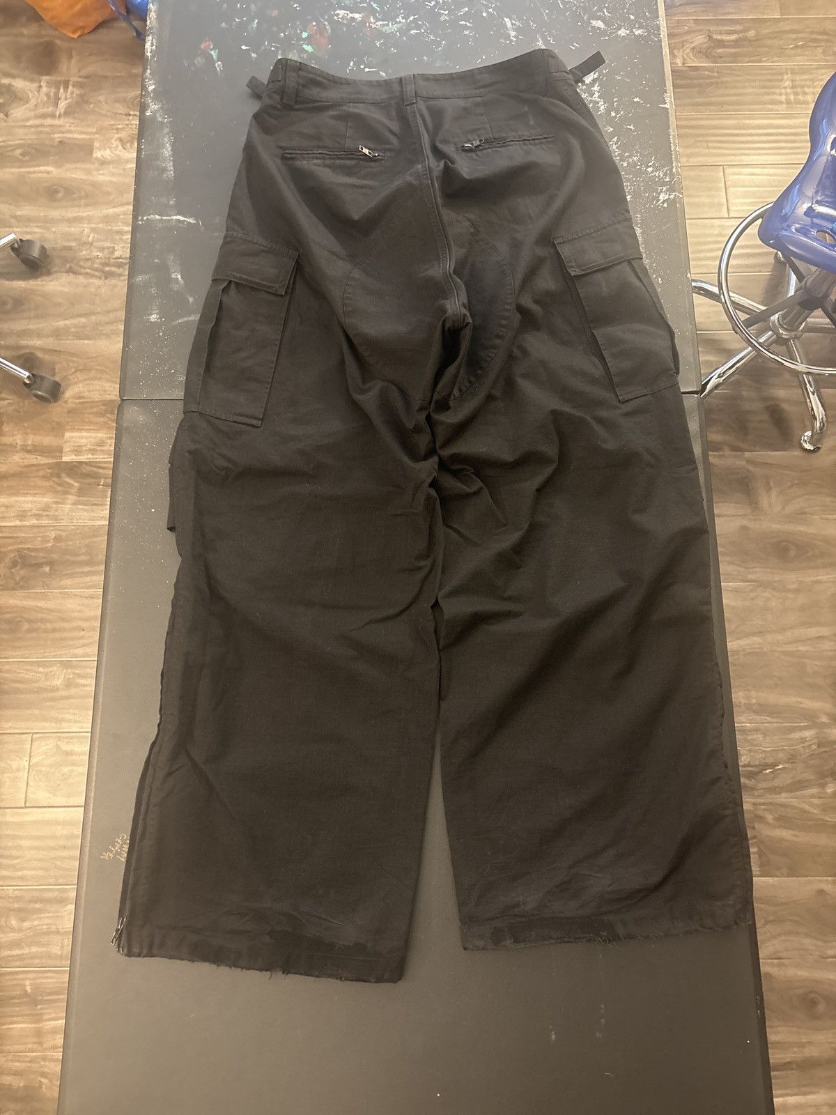 Balenciaga BALENCIAGA CARGO PANTS Size US 34 / EU 50 - 8 Thumbnail