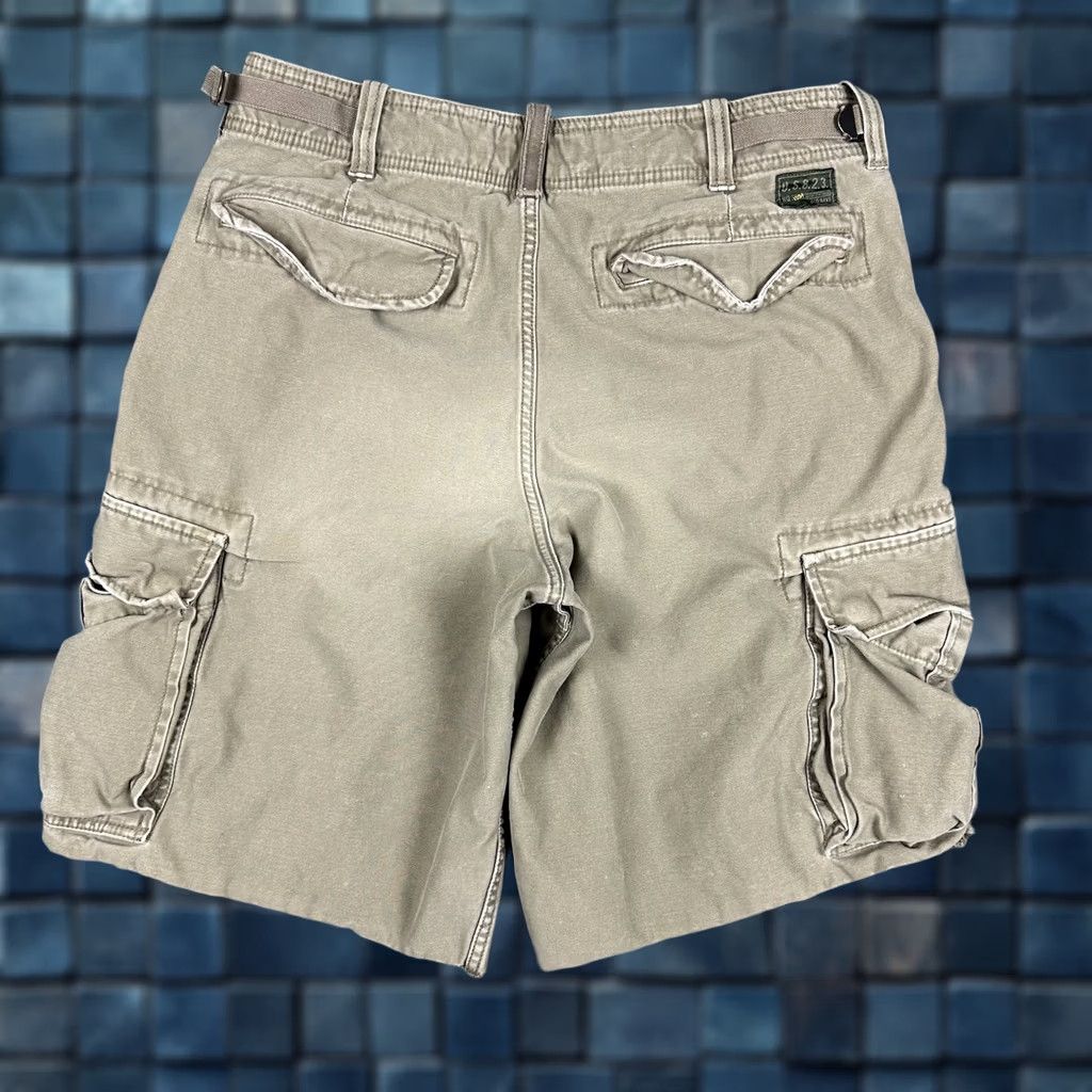 Old Navy Old Navy Cargo Shorts Mens 31 Tan Flap Pockets Military Paratrooper Buckle GUC Size US 31 - 1 Thumbnail