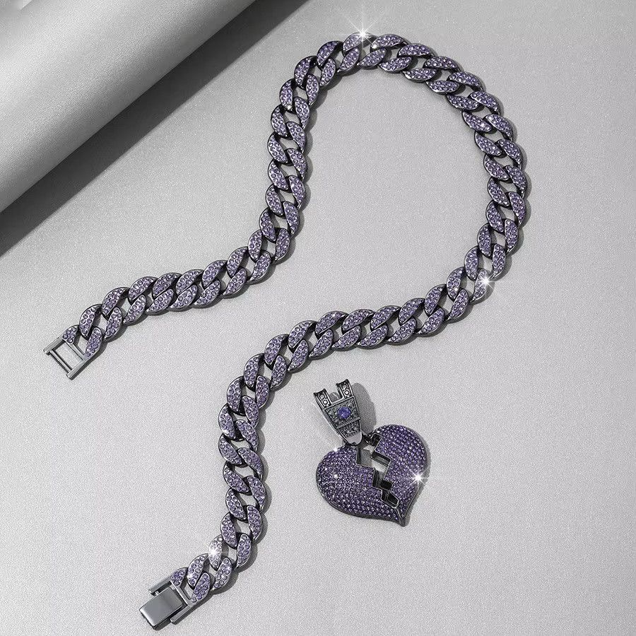 Jewelry Hip Hop Gold Plated Iced out Crystal Broken Heart Necklace Size ONE SIZE - 2 Thumbnail