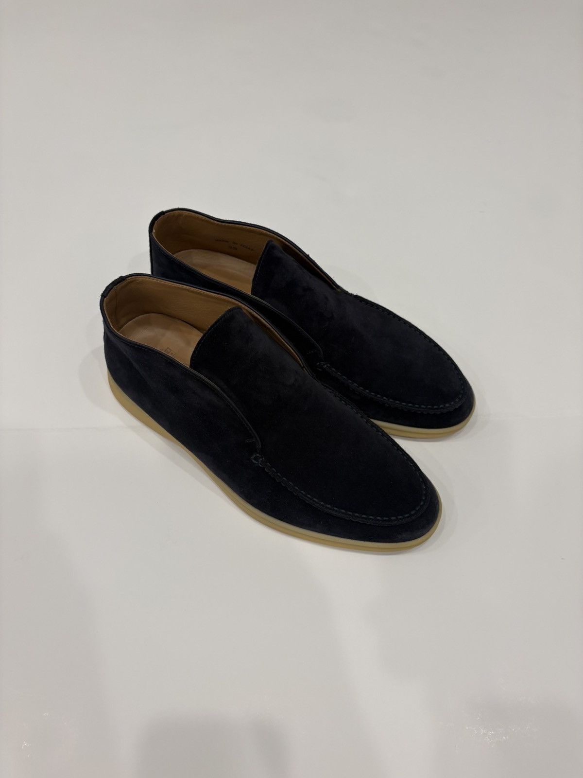 Loro Piana Open Walk 39 Loro Piana Open Walk Size 35.5 Blue Suede Ankle Length Boots  main image 2