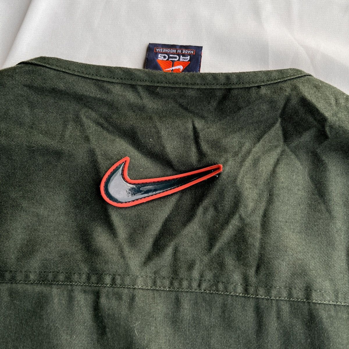 Nike ACG Vintage Vest Nike ACG Size US L / EU 52-54 / 3 - 12 Thumbnail