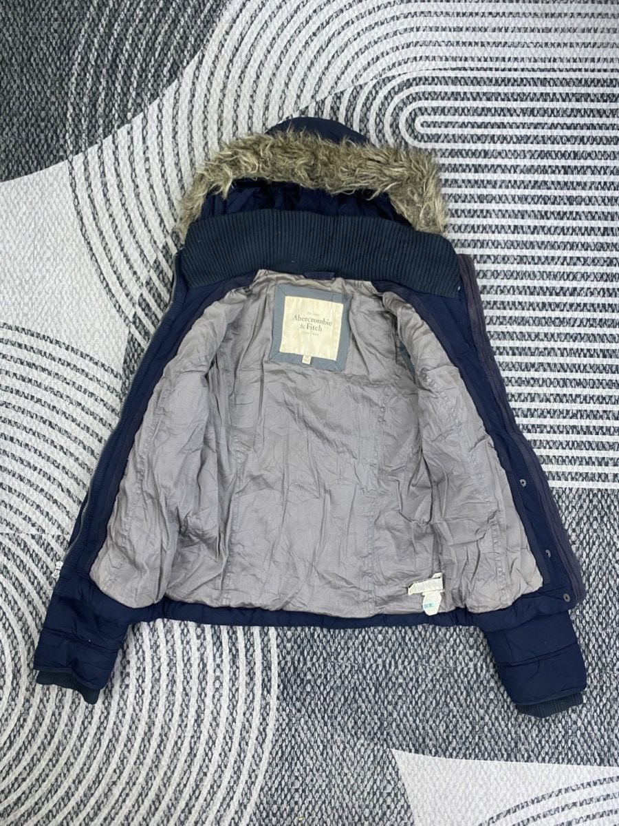 Abercrombie & Fitch Abercrombie & Fith Faux Fur Hoodie Down Jacket Size M / US 6-8 / IT 42-44 - 6 Thumbnail