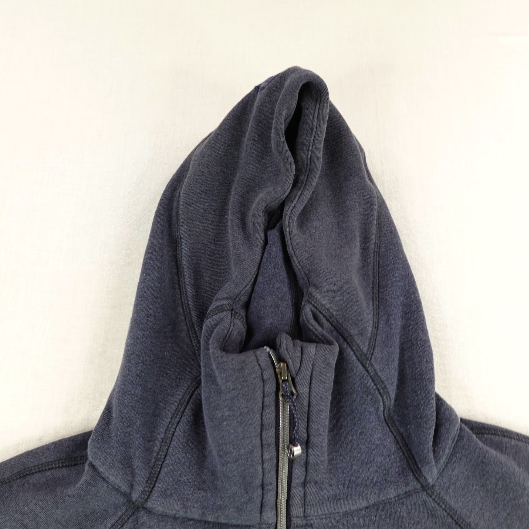 Lululemon VINTAGE Lululemon Hoodie Womens 8 Blue Scuba Full Zip Sweatshirt Activewear Casual Outdoor Size M / US 6-8 / IT 42-44 - 2 Thumbnail