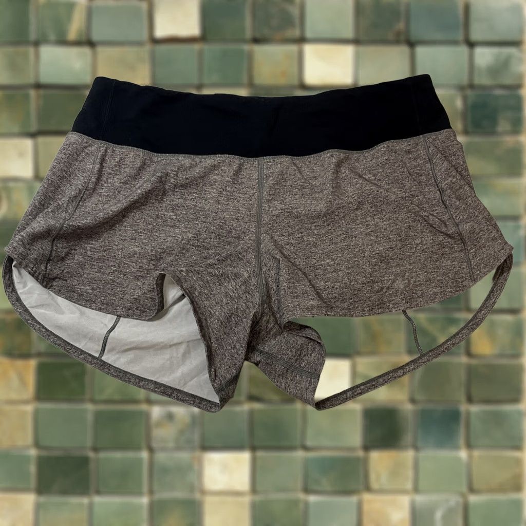 Lululemon Lululemon Speed Up Short 2.5" Women Size 10 Tall Multicolor Heather Lux Black Size 32" / US 10 / IT 46 - 1 Thumbnail