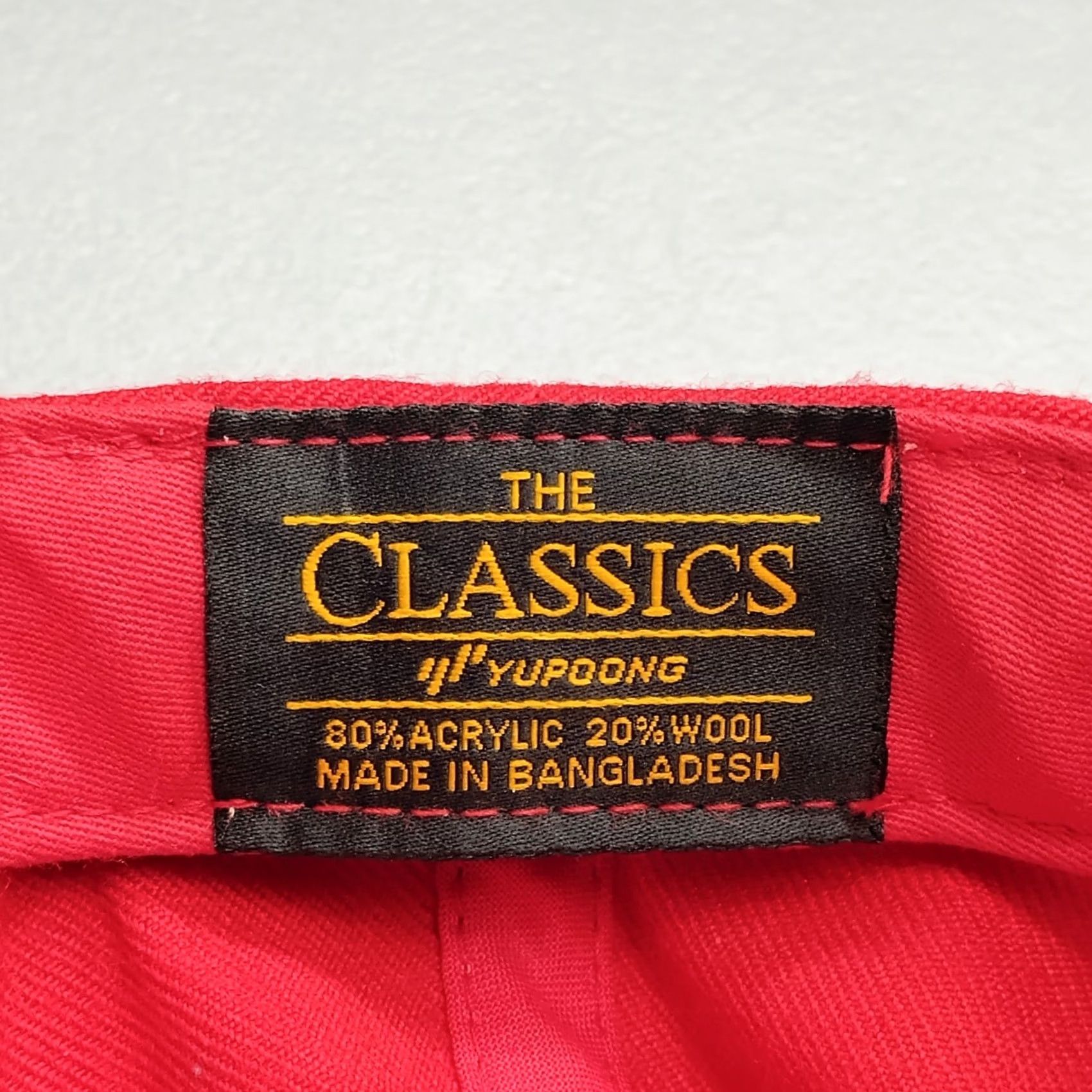 Vintage Fish Circus The Classics Baseball Cap Mens Red Adjustable Size Mens Red Acrylic Casual Snapback Size ONE SIZE - 6 Thumbnail
