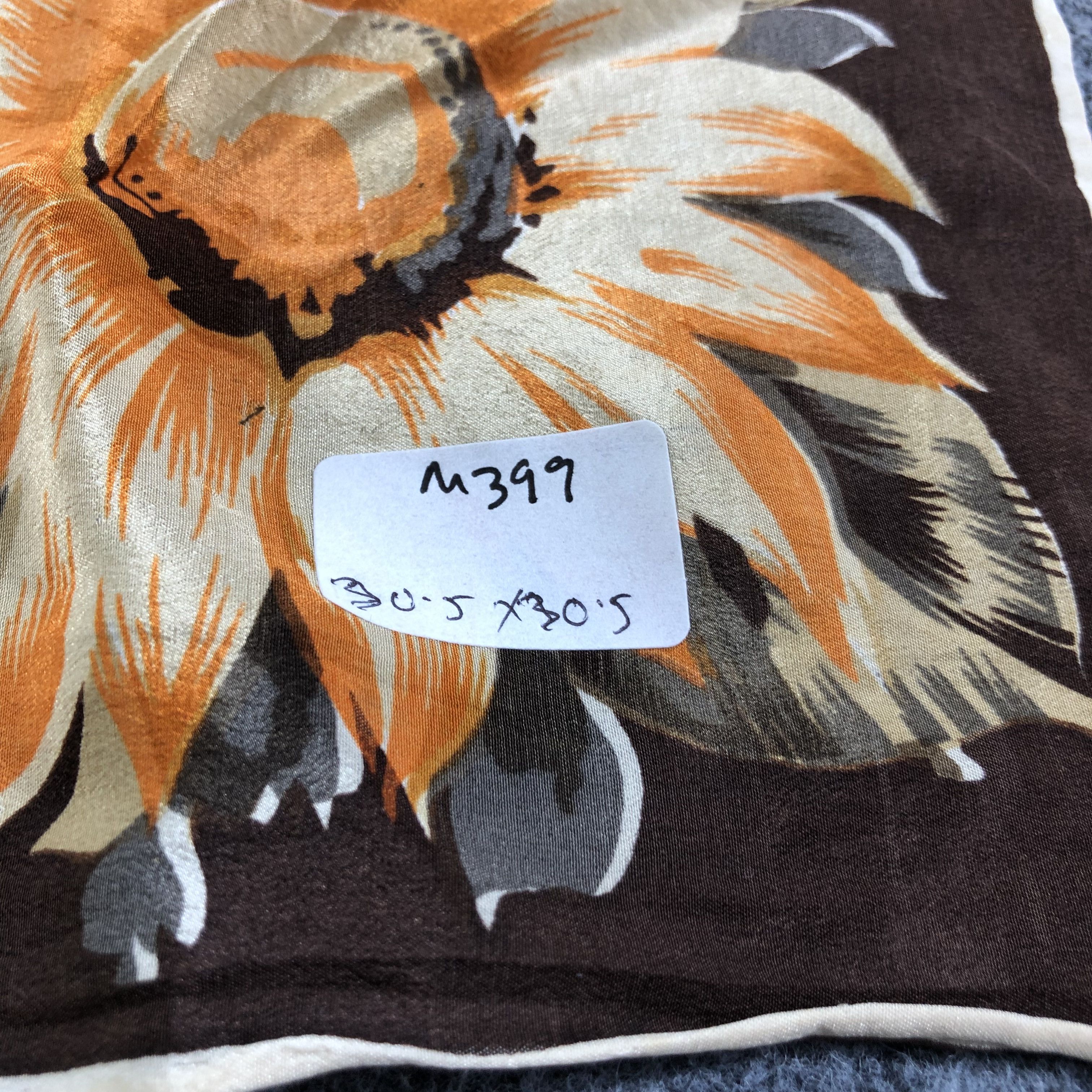 Vintage Vintage Floral Hand Rolled Silk Scarf M399 Size ONE SIZE - 9 Thumbnail