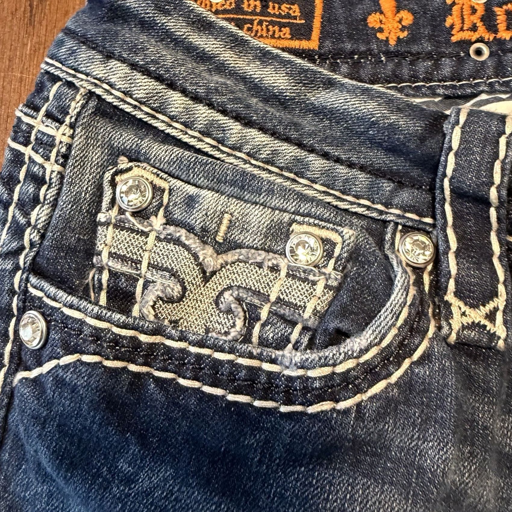 Vintage Rock Revival Kai Boot Jeans Womens Size 28 Blue Denim Bling Rhinestone Embroidered Thumb? Size 29" - 4 Thumbnail